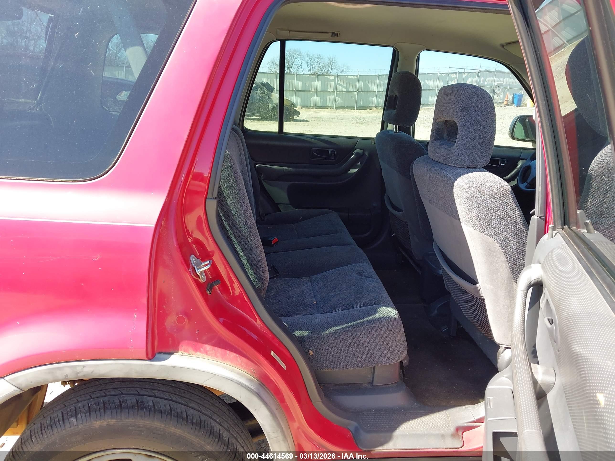 HONDA CR-V image 8