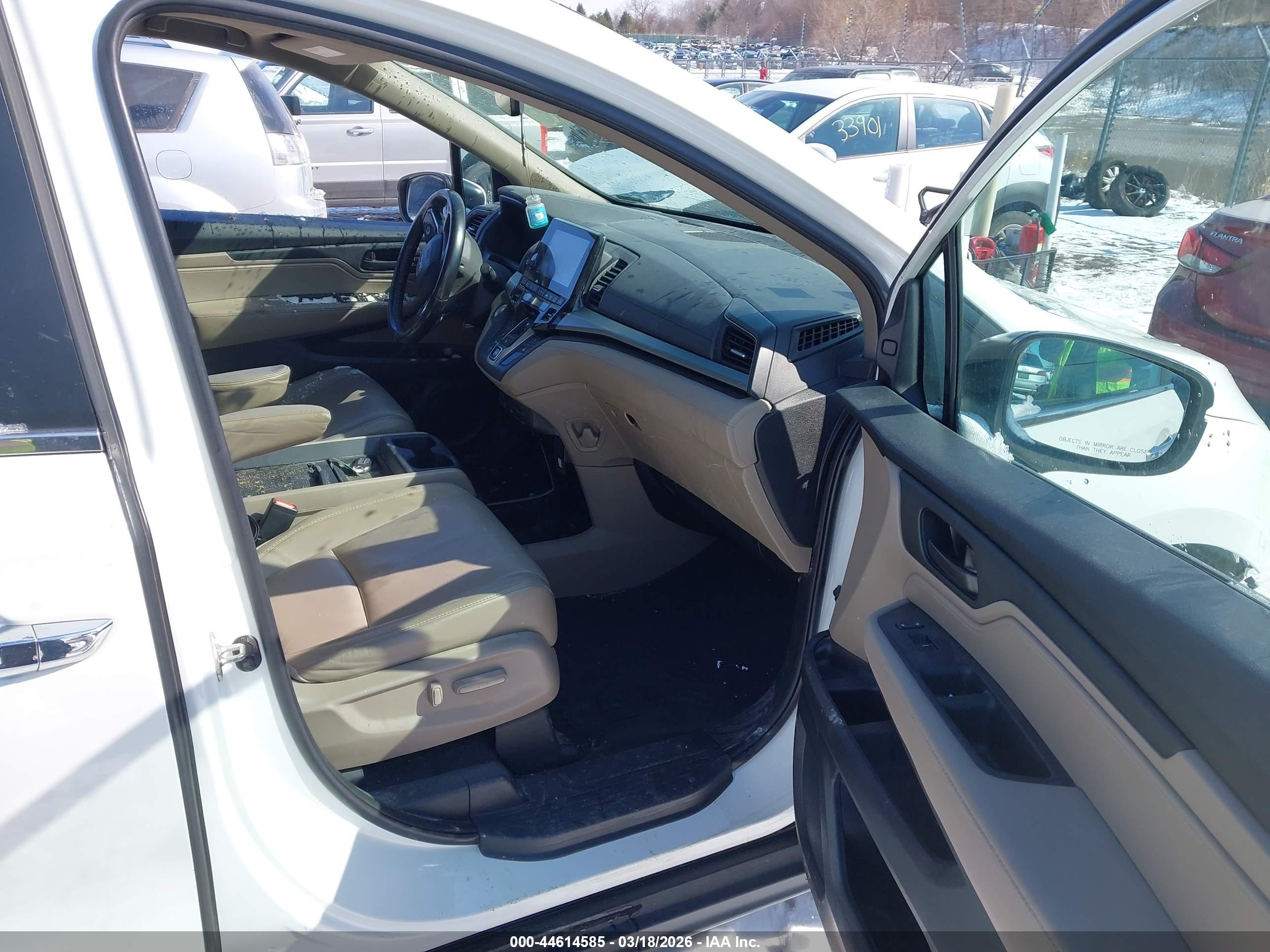 HONDA ODYSSEY image 5