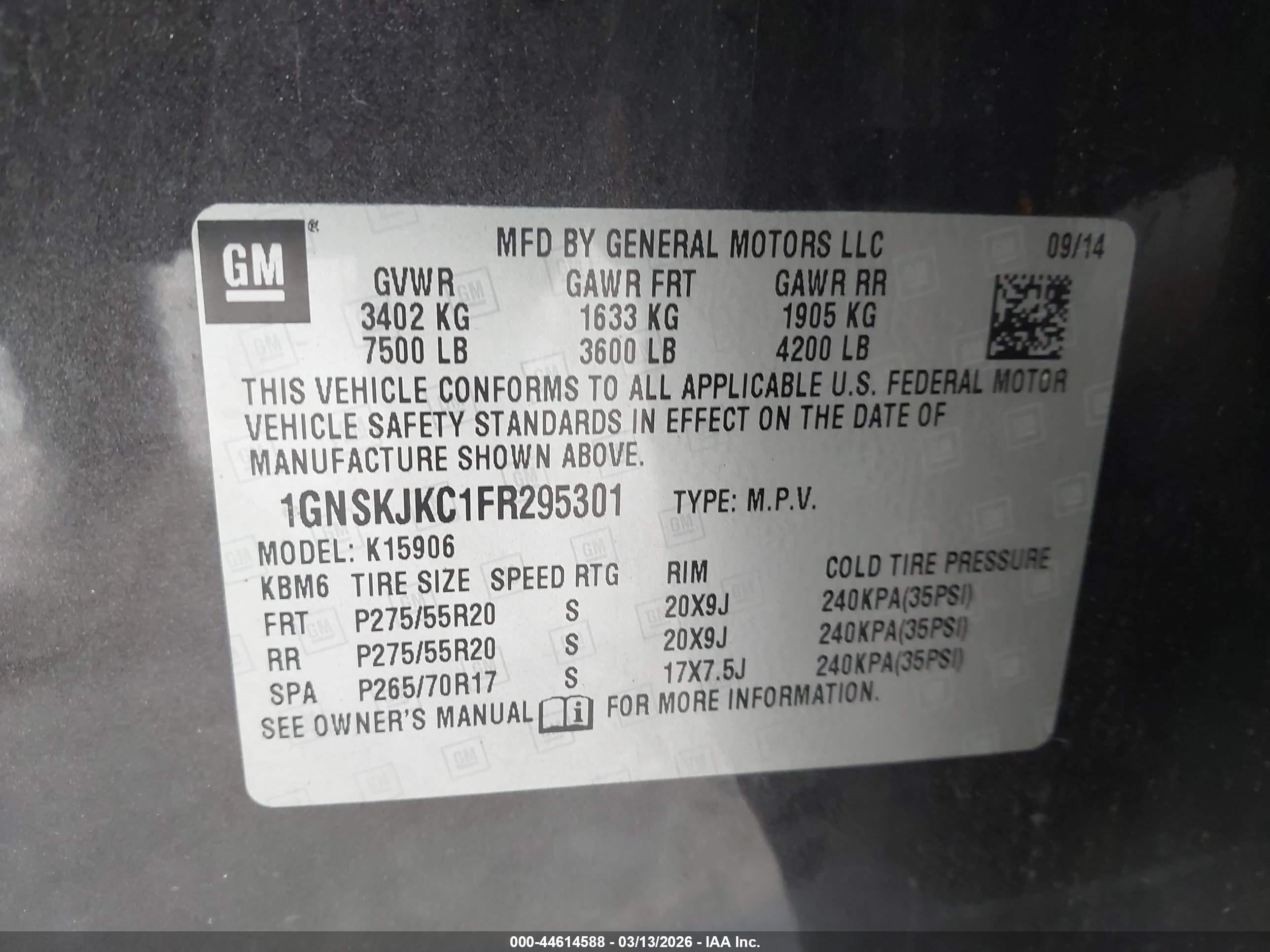 CHEVROLET SUBURBAN image 9