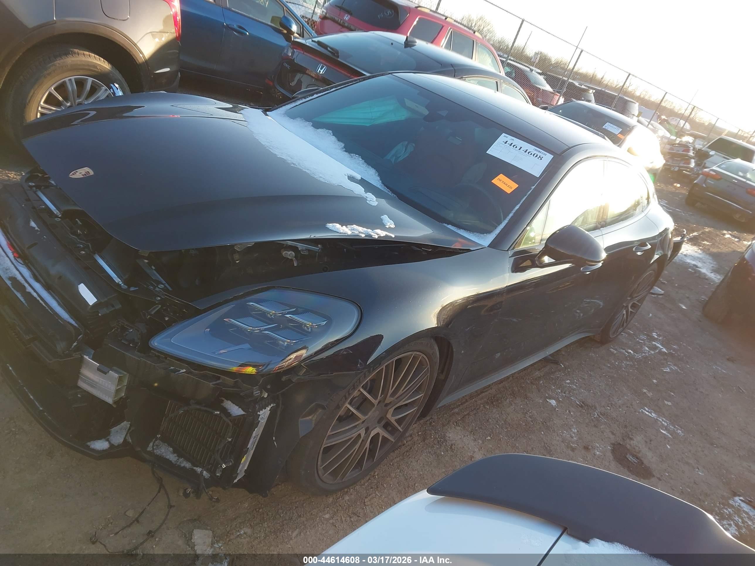 PORSCHE PANAMERA image 2