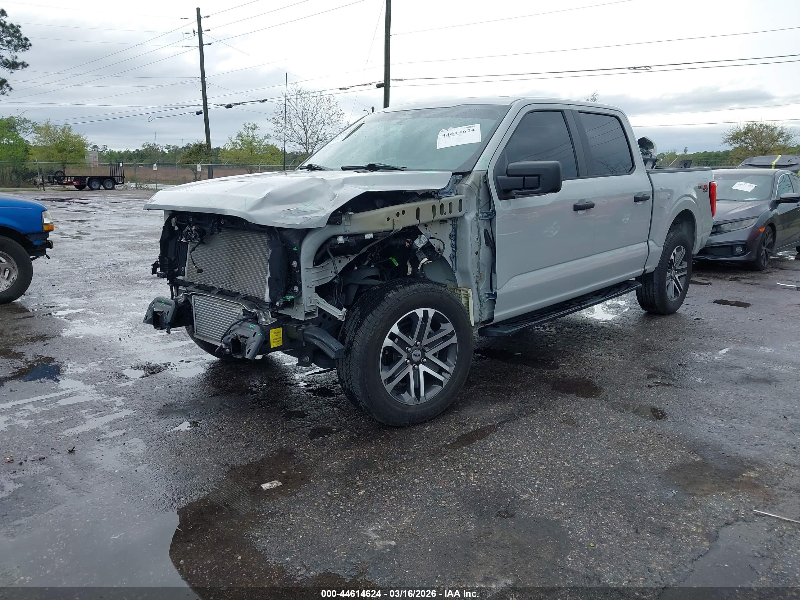 FORD F-150 image 2
