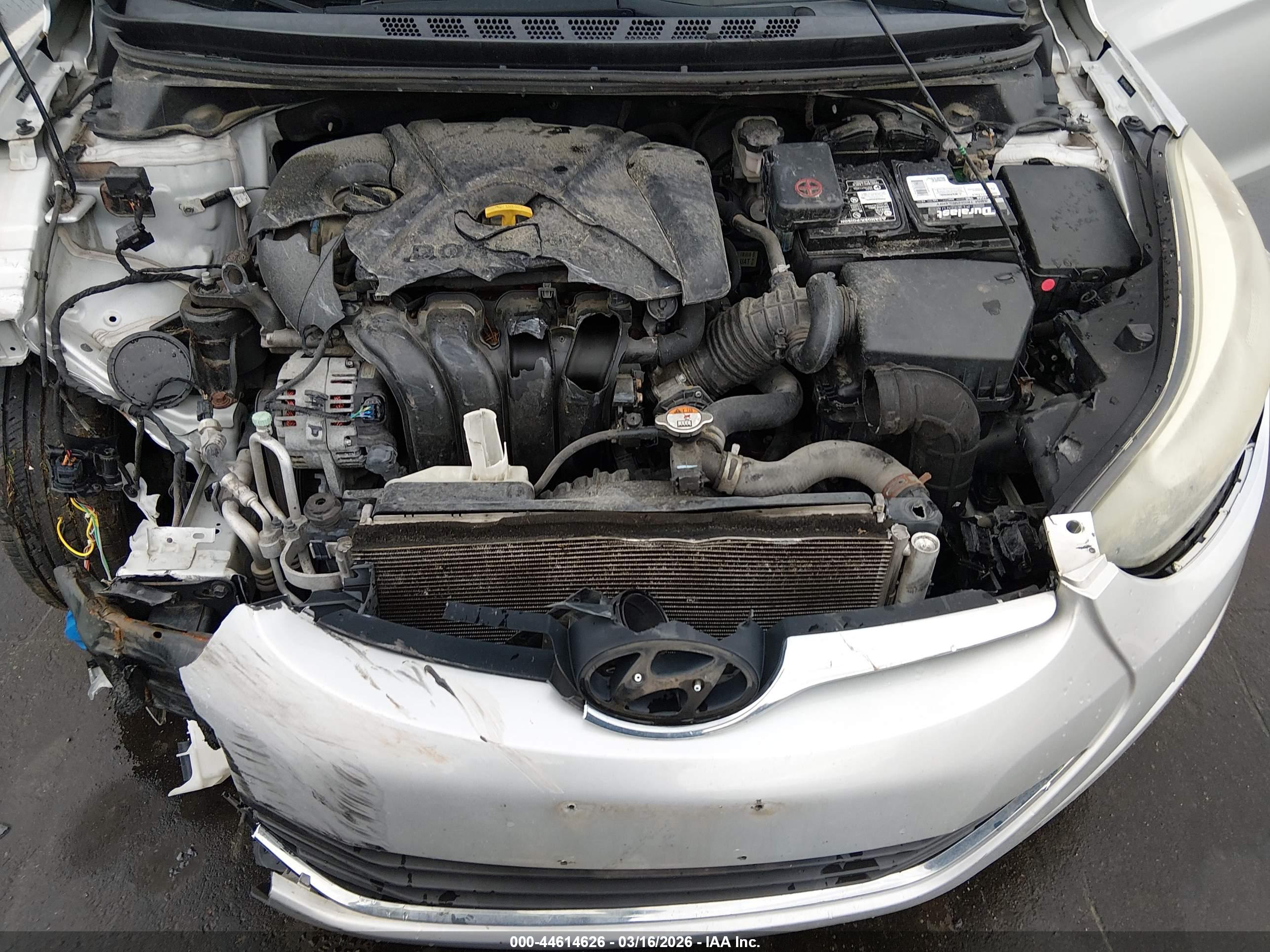 HYUNDAI ELANTRA image 10