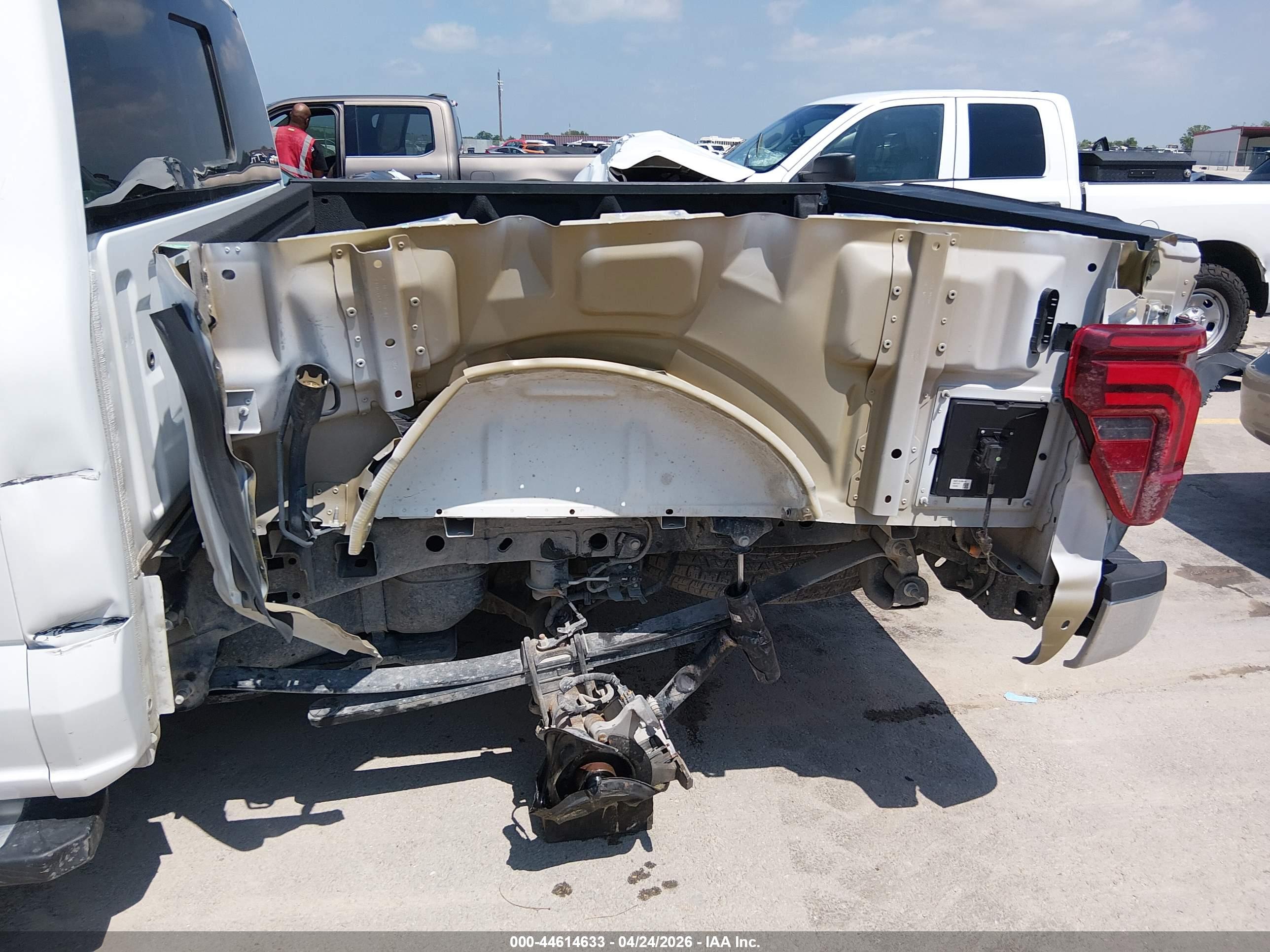 FORD F-150 image 6