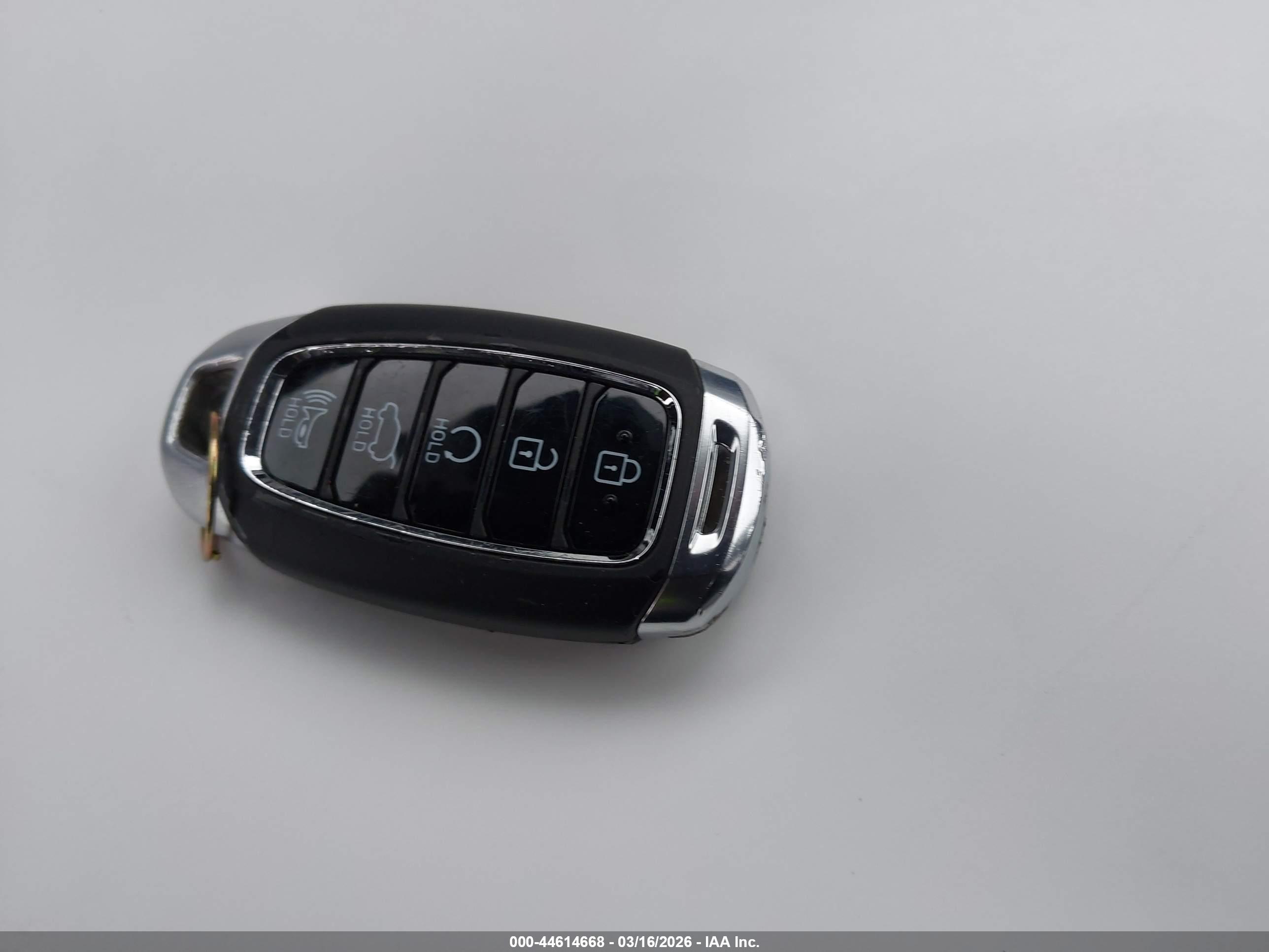 HYUNDAI PALISADE image 11