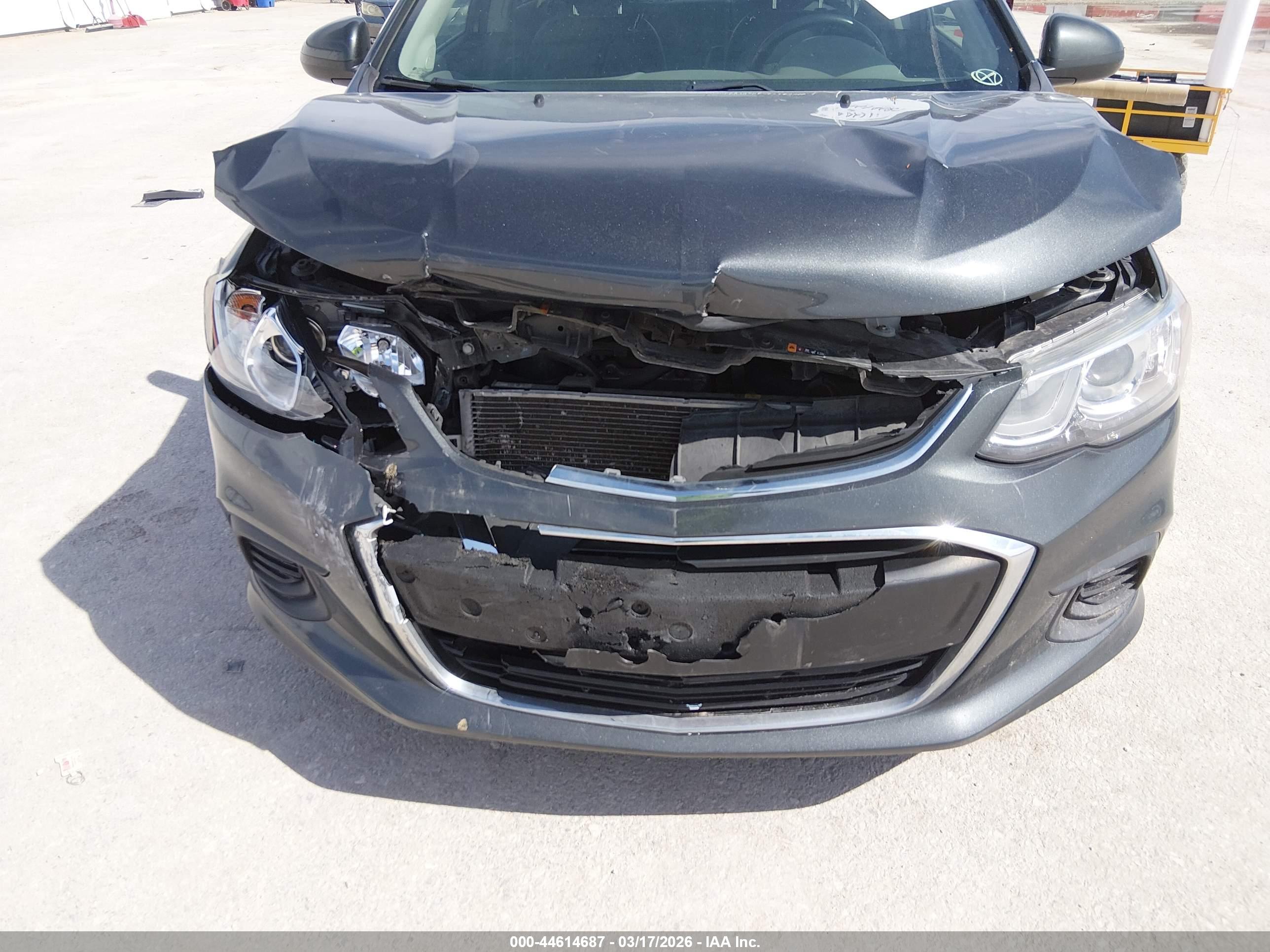 CHEVROLET SONIC image 6