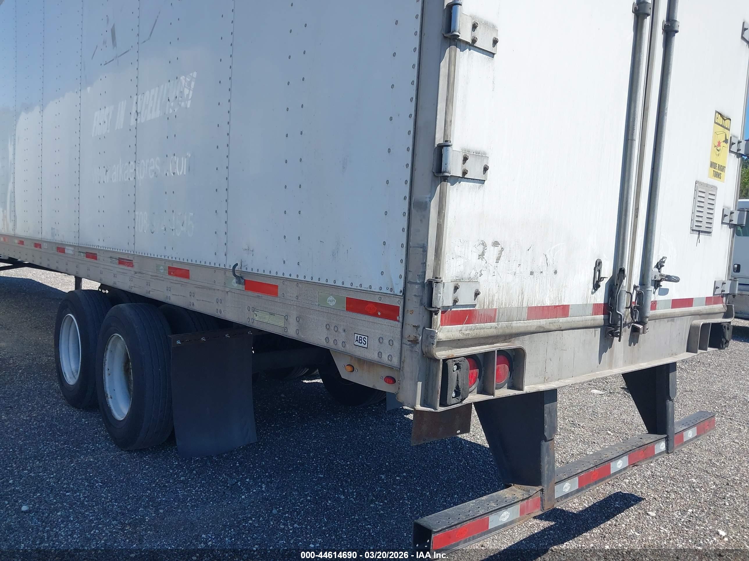 UTILITY TRAILER image 6