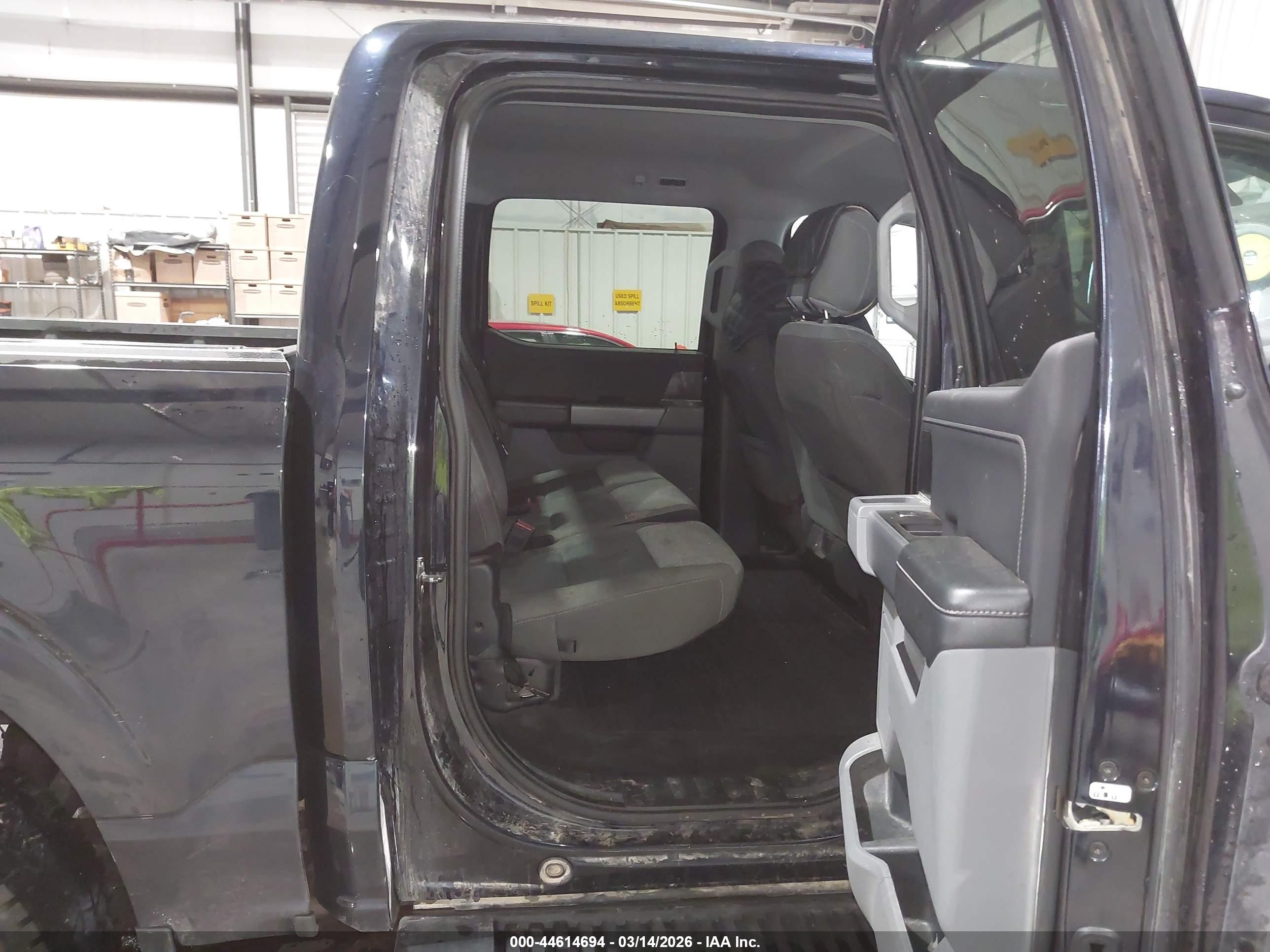 FORD F-150 image 8