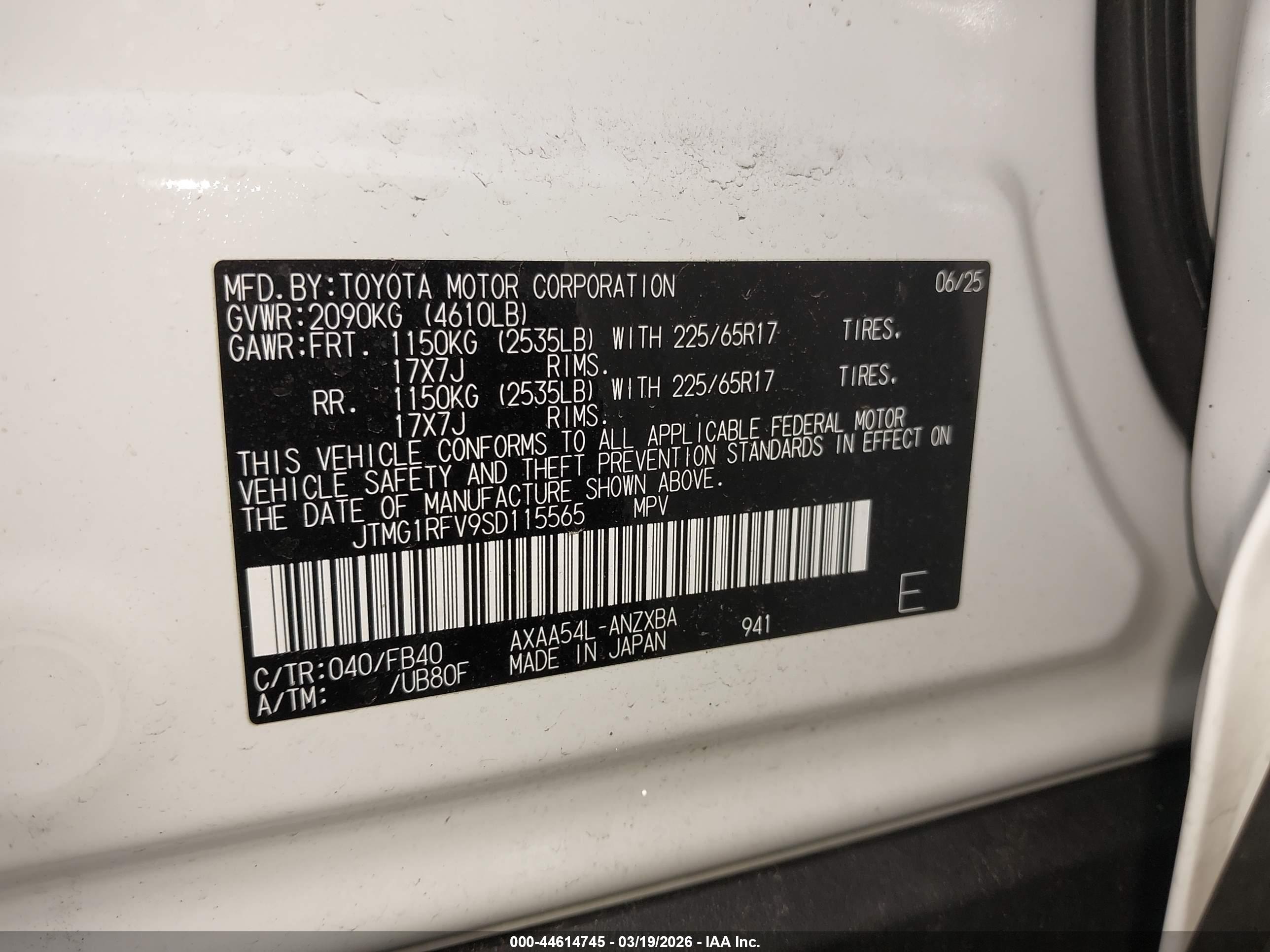 TOYOTA RAV4 image 9
