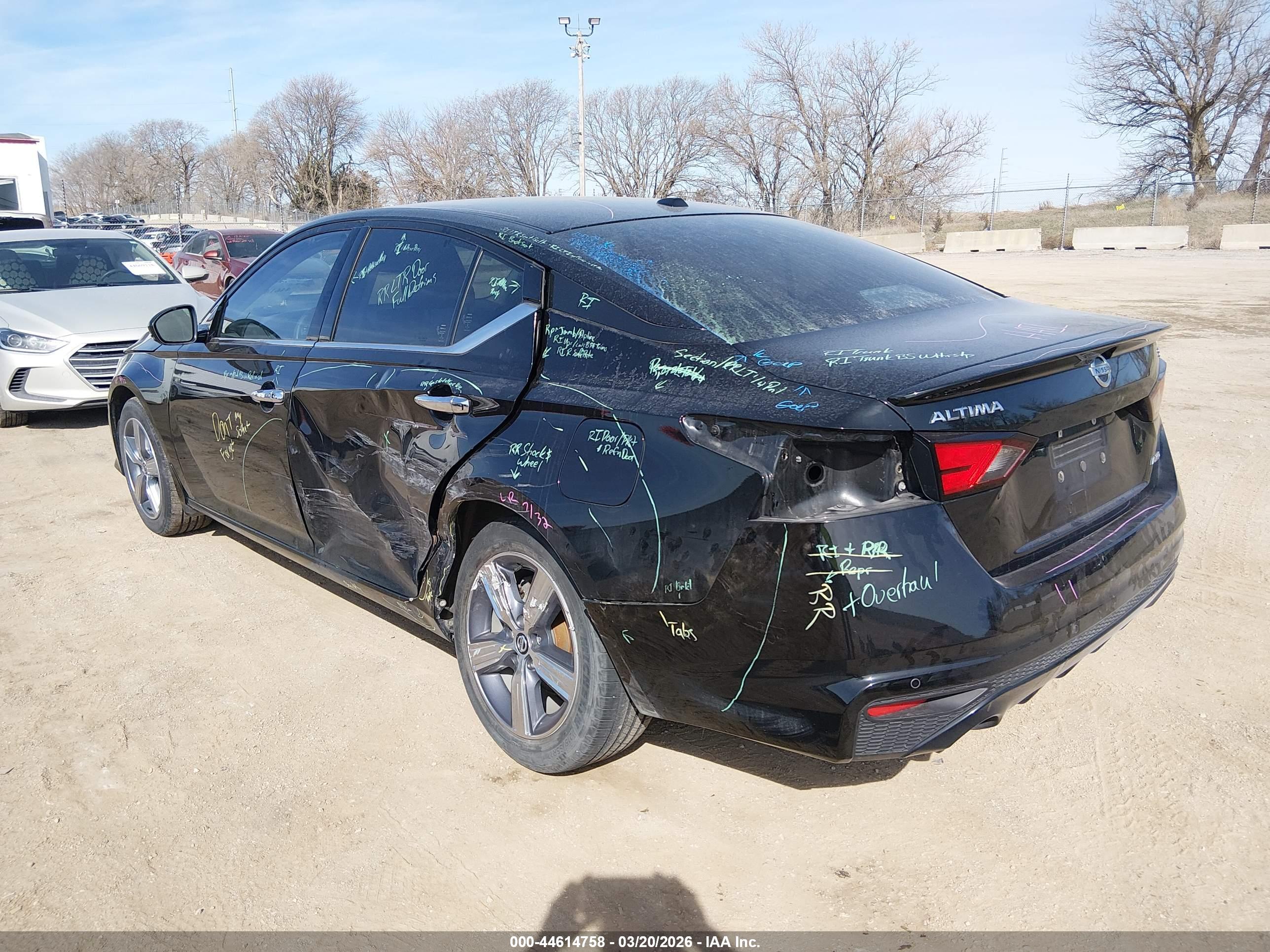 NISSAN ALTIMA image 3