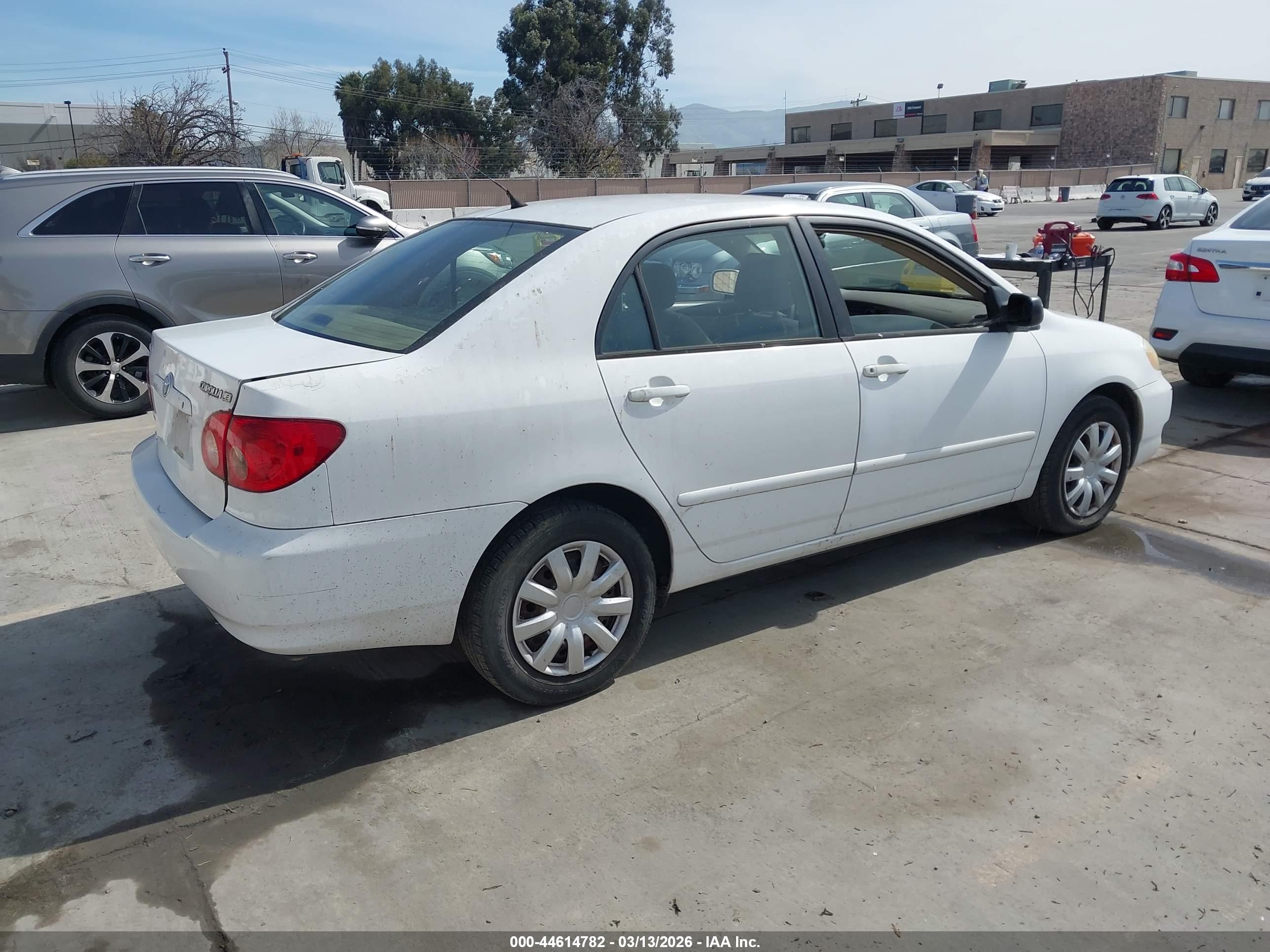 TOYOTA COROLLA image 4
