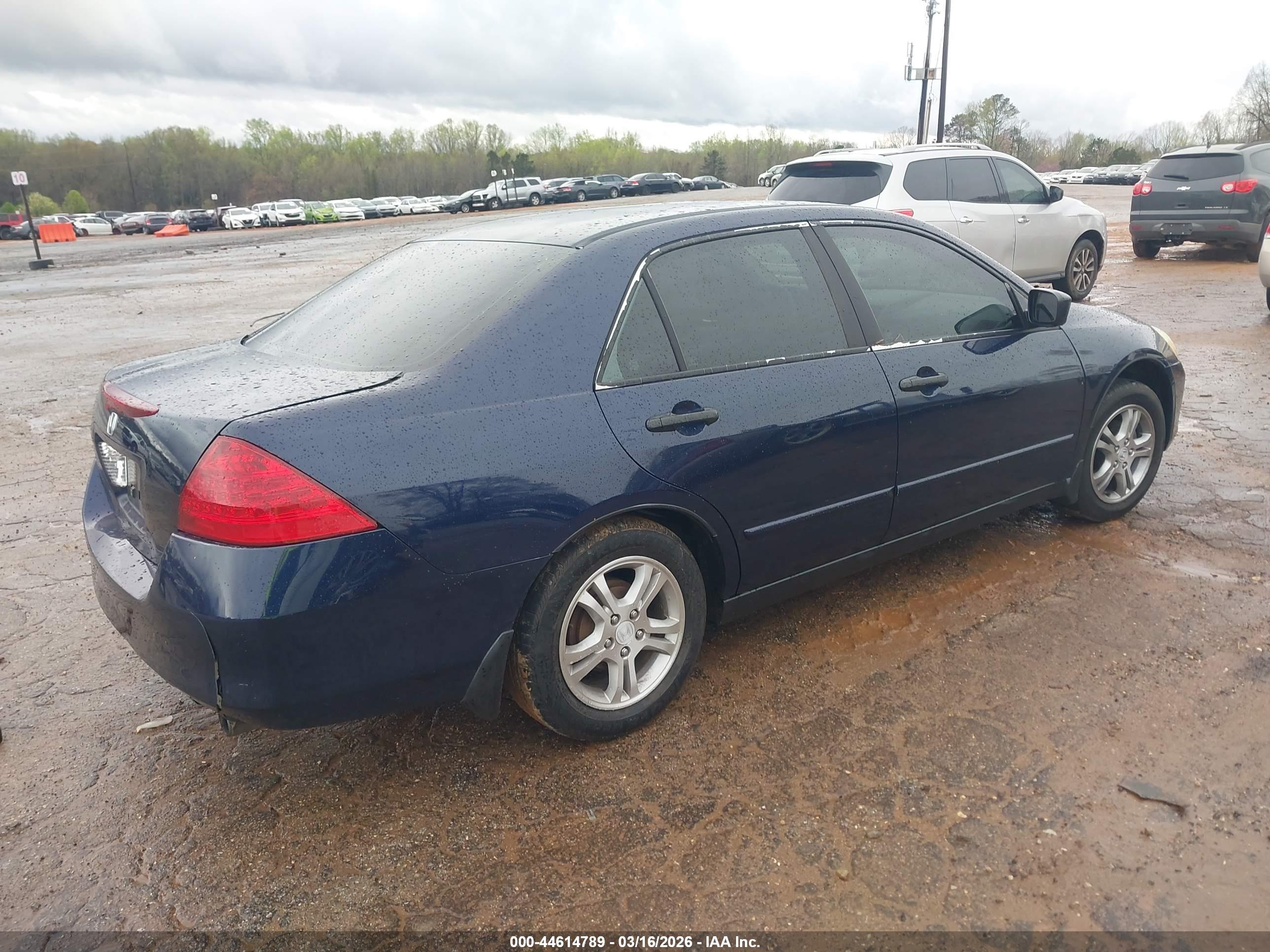HONDA ACCORD image 4