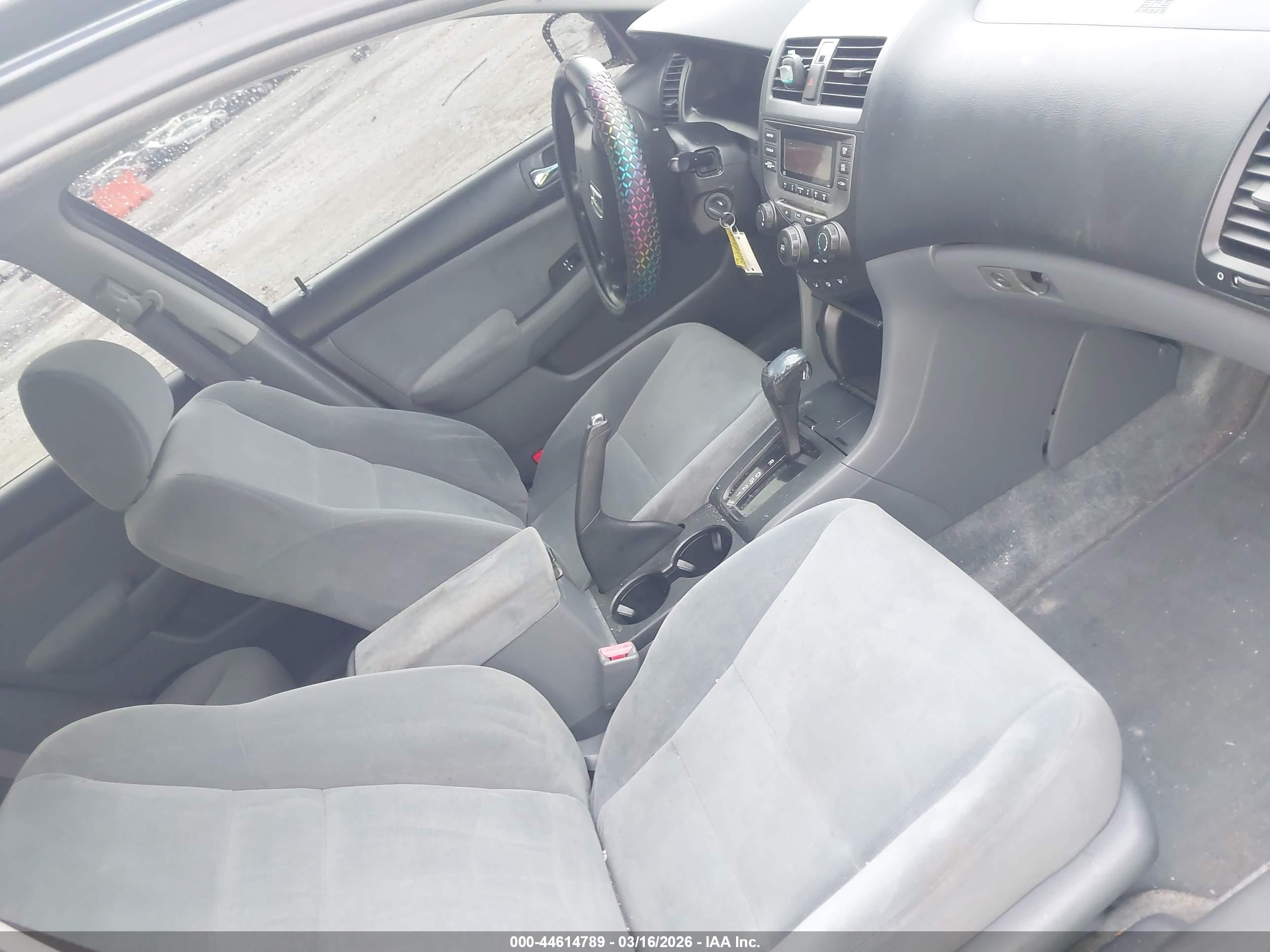 HONDA ACCORD image 5