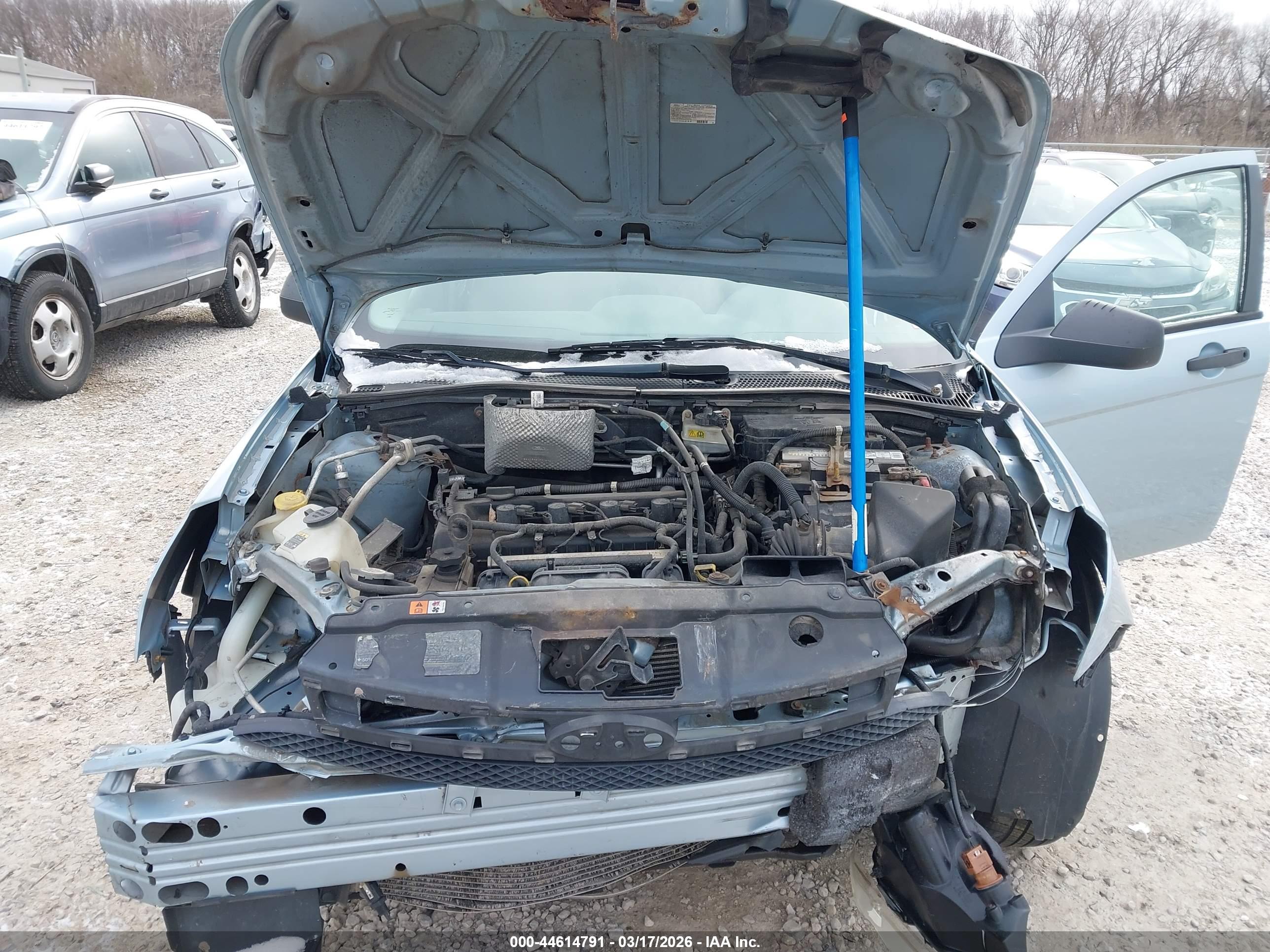 FORD FOCUS image 10