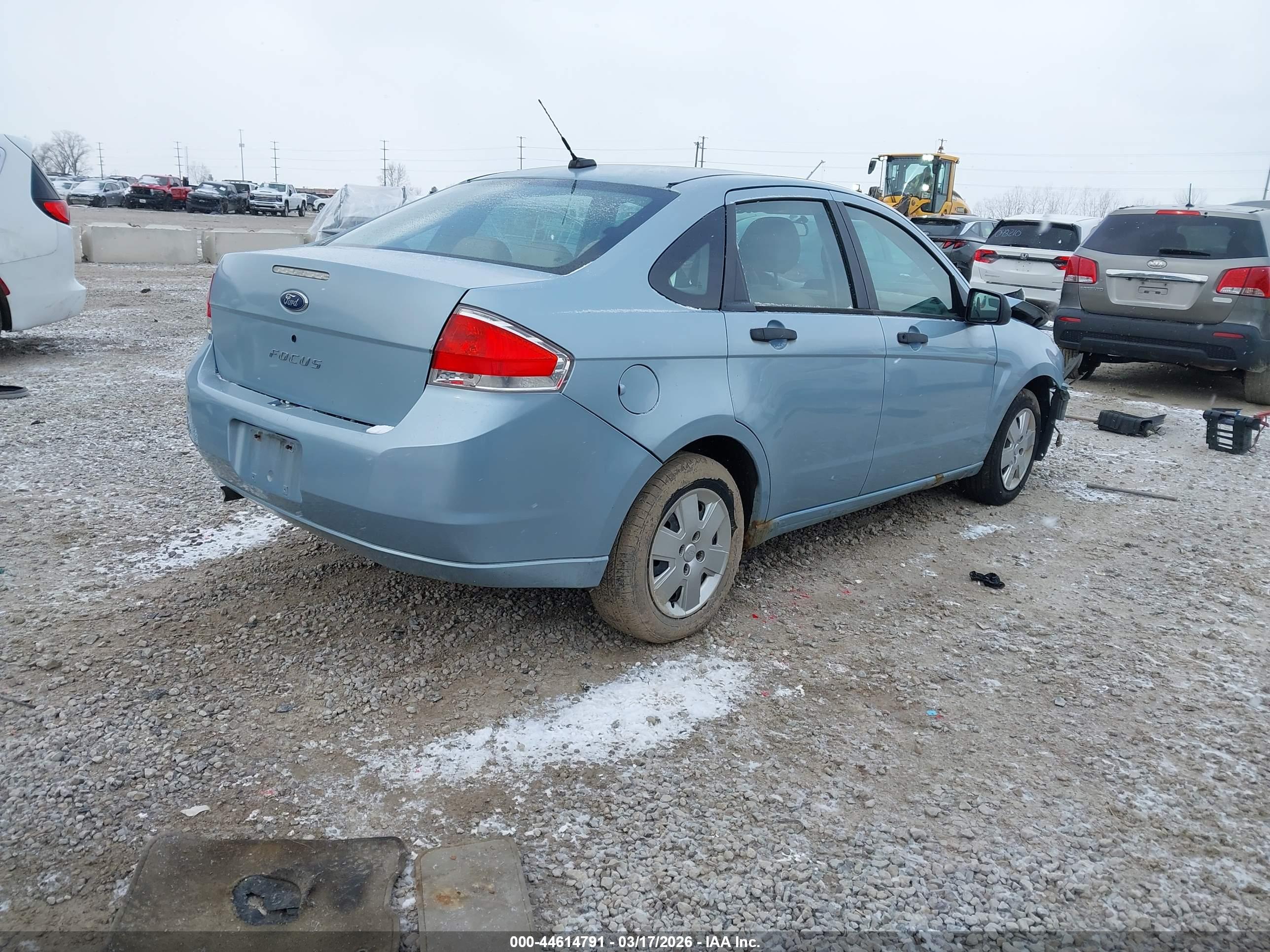 FORD FOCUS image 4