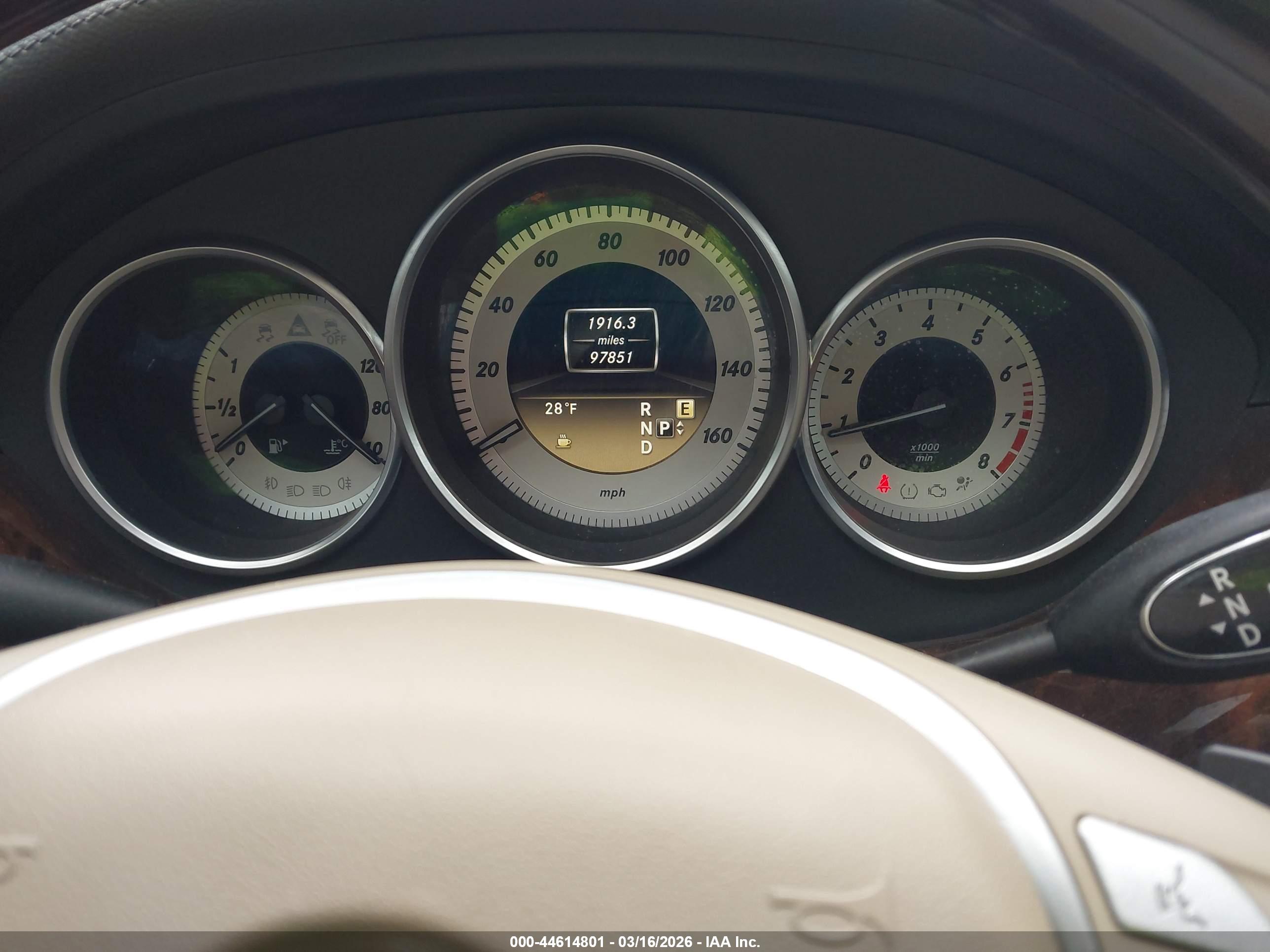 MERCEDES-BENZ CLS image 7