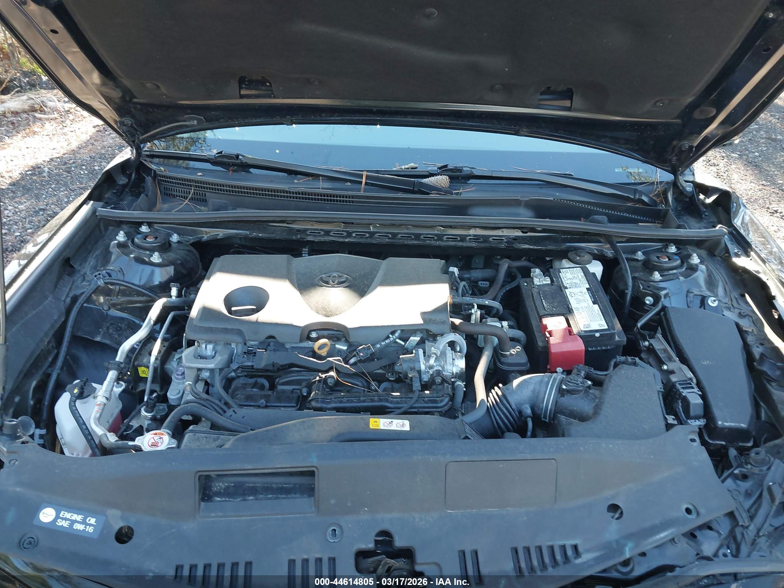 TOYOTA CAMRY image 10