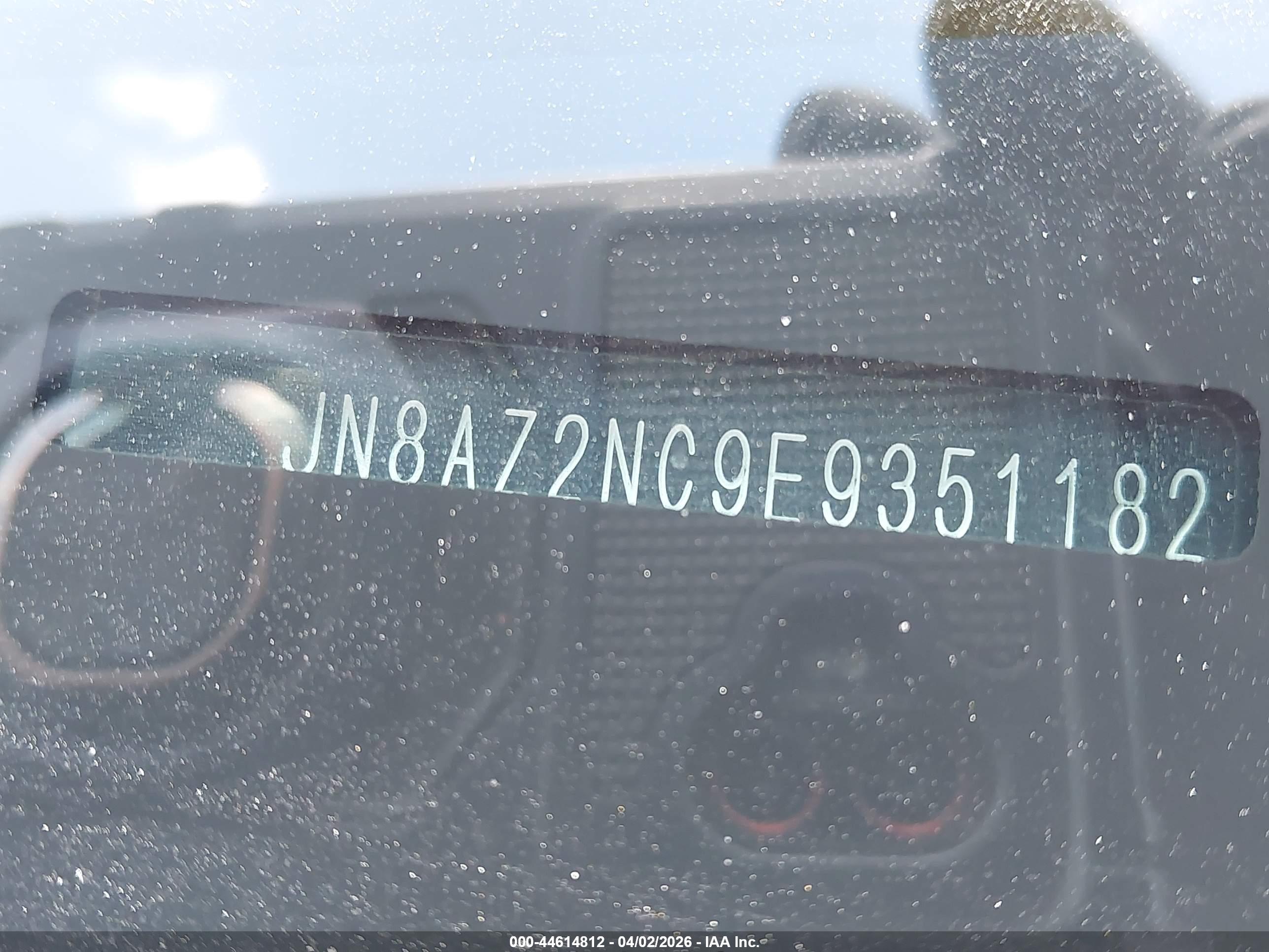 INFINITI QX80 image 9