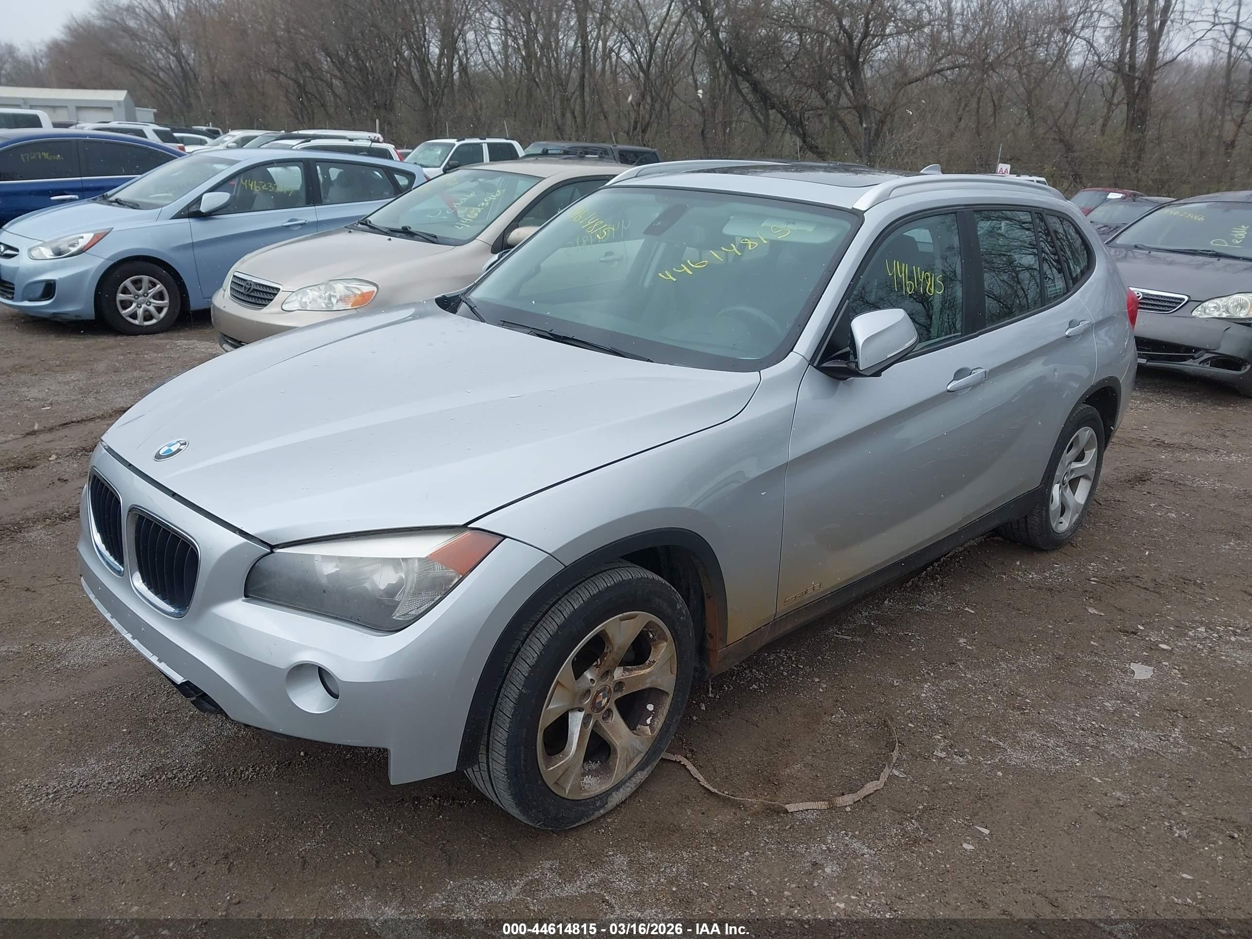 BMW X1 image 2