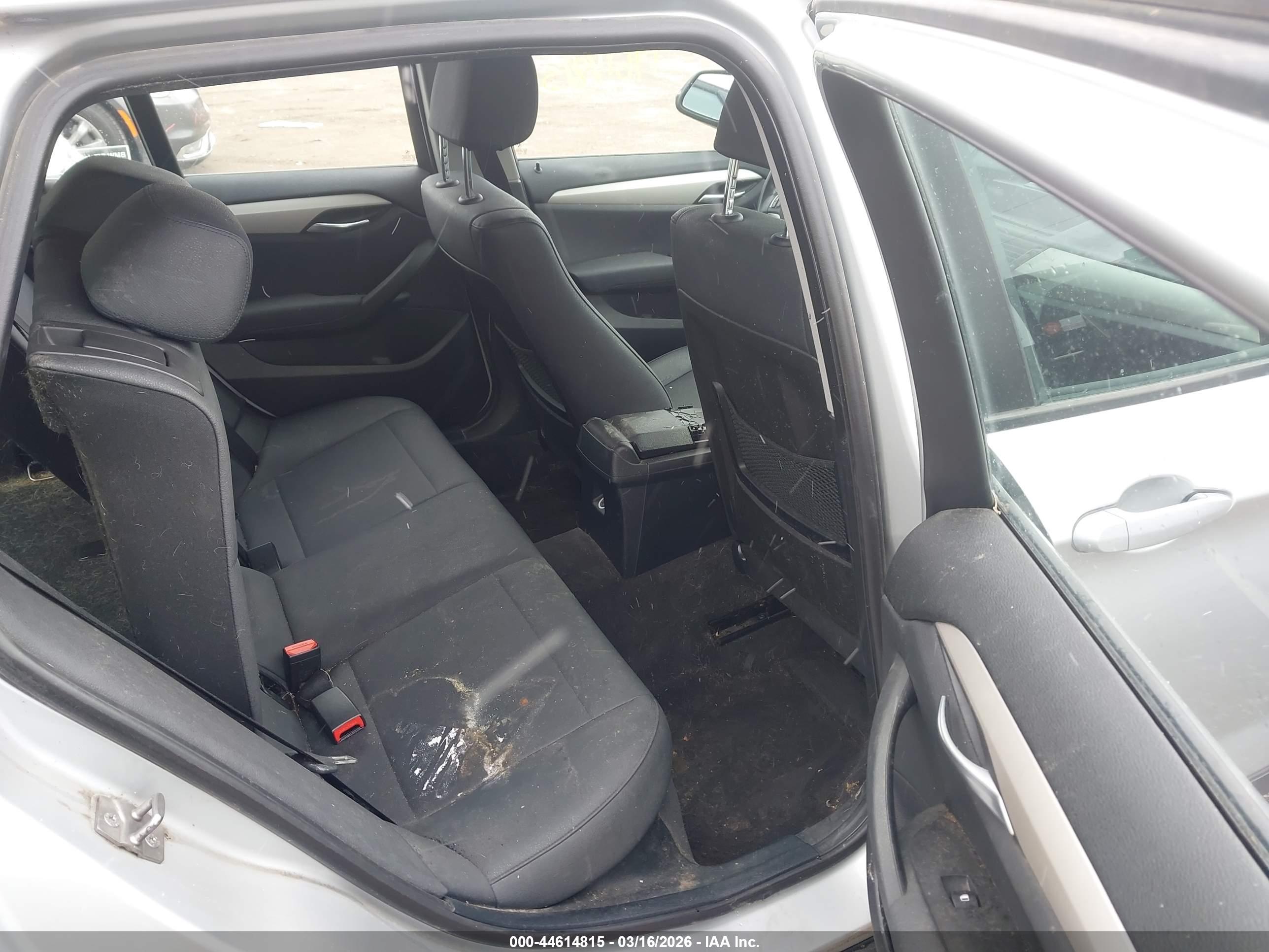 BMW X1 image 8