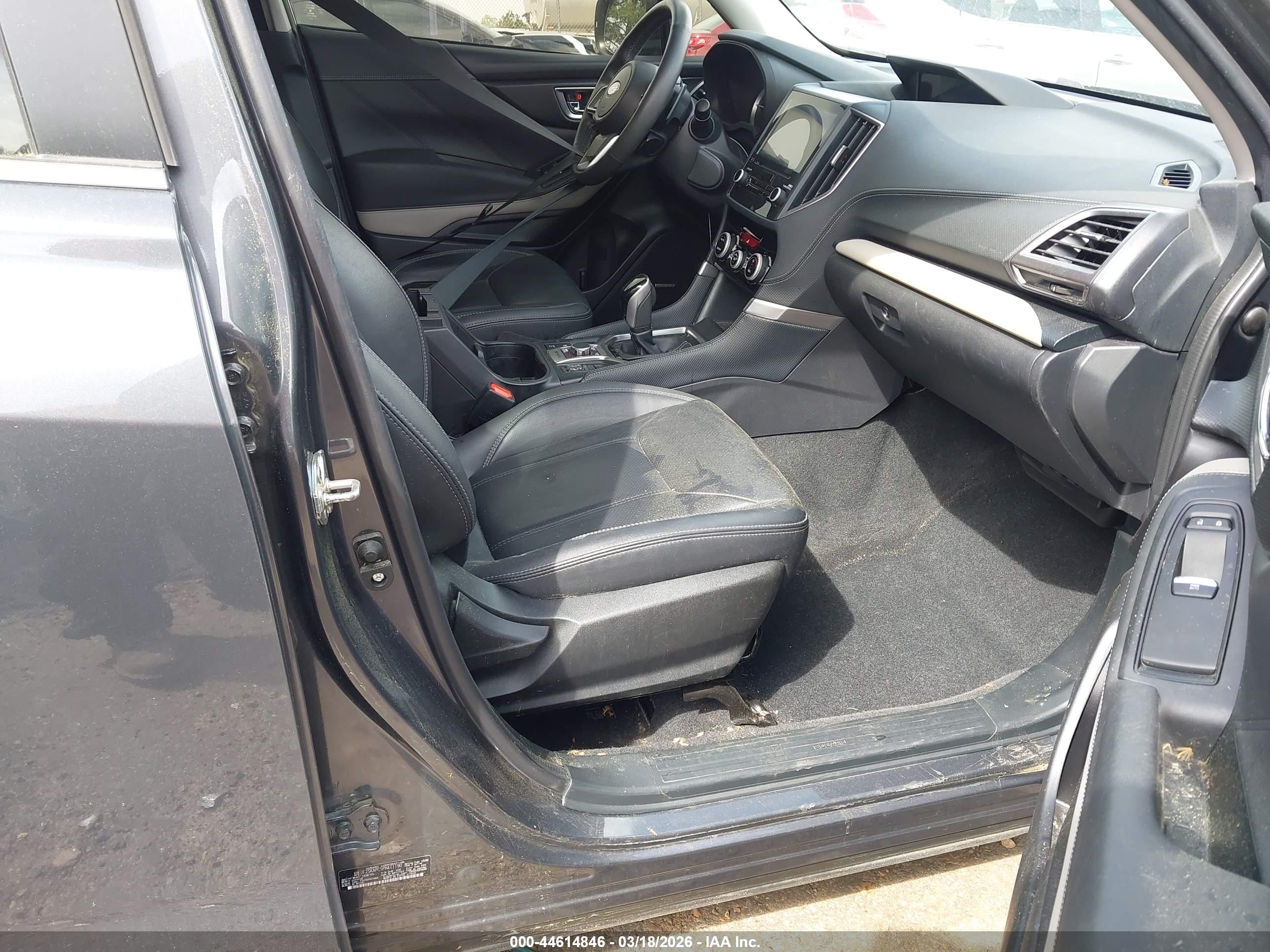SUBARU FORESTER image 5