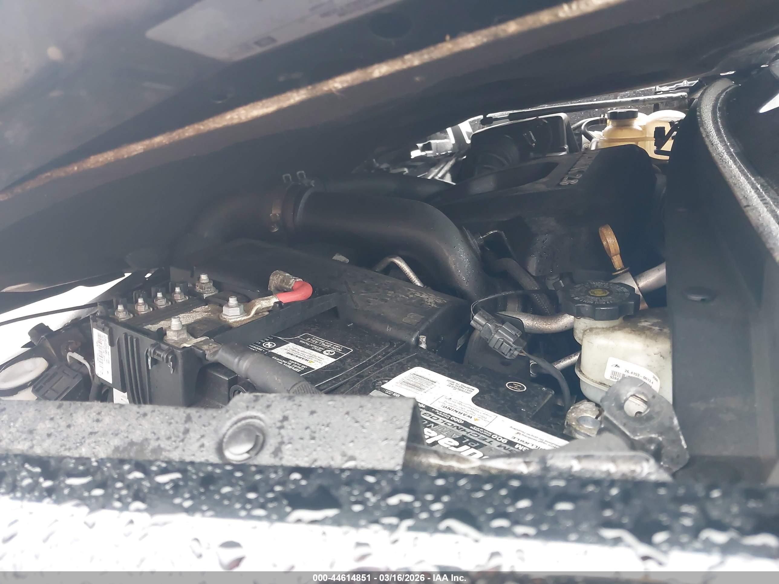 CHEVROLET COLORADO image 10
