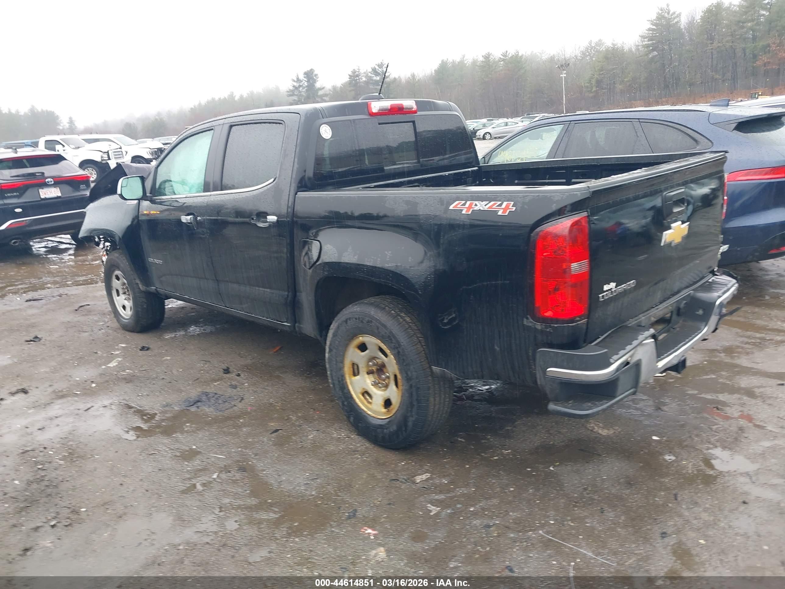 CHEVROLET COLORADO image 3