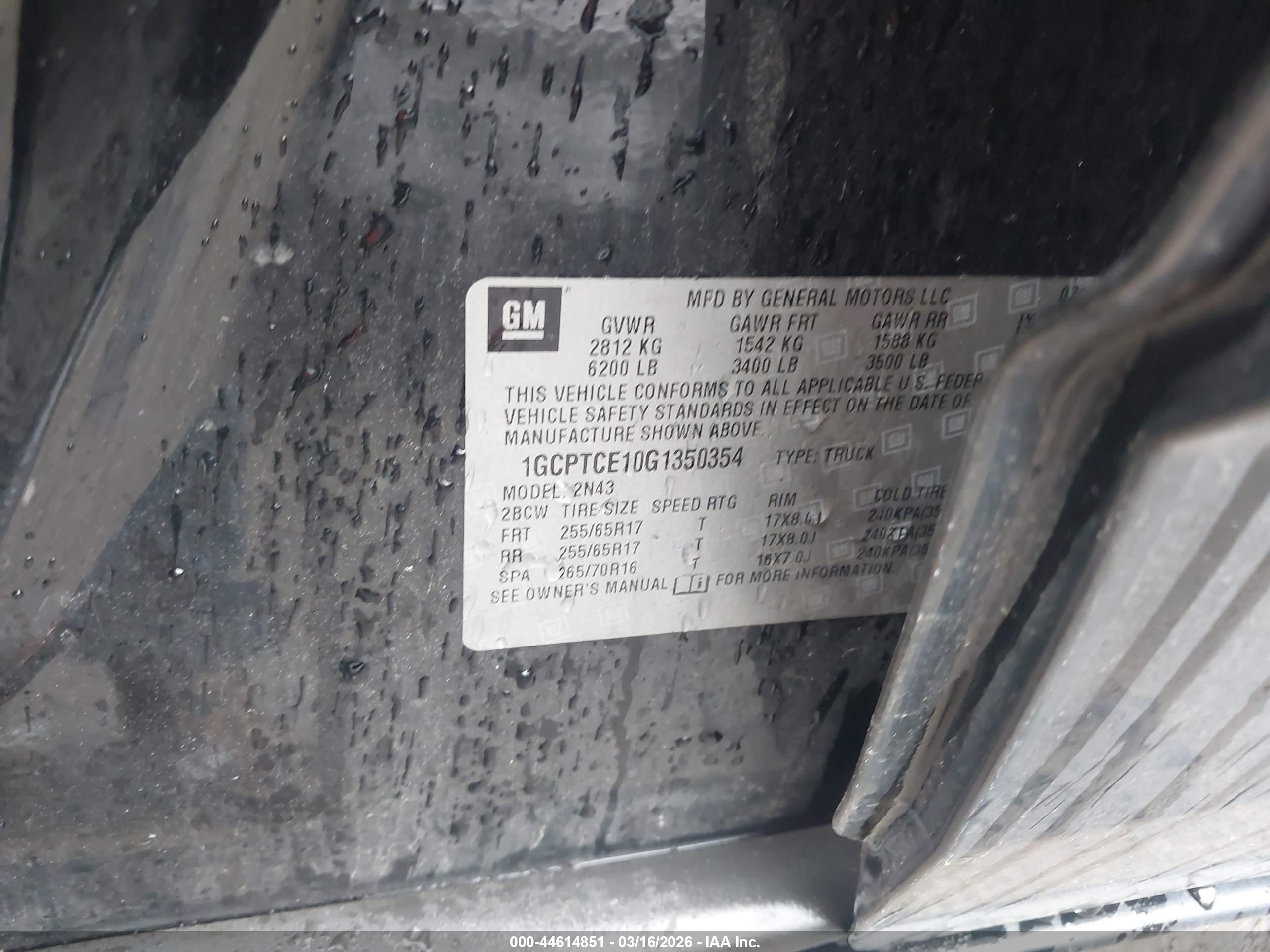 CHEVROLET COLORADO image 9