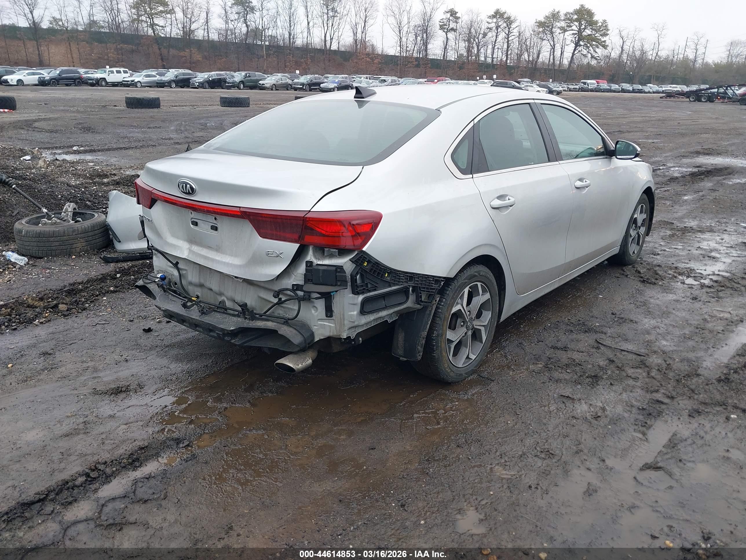 KIA FORTE image 4