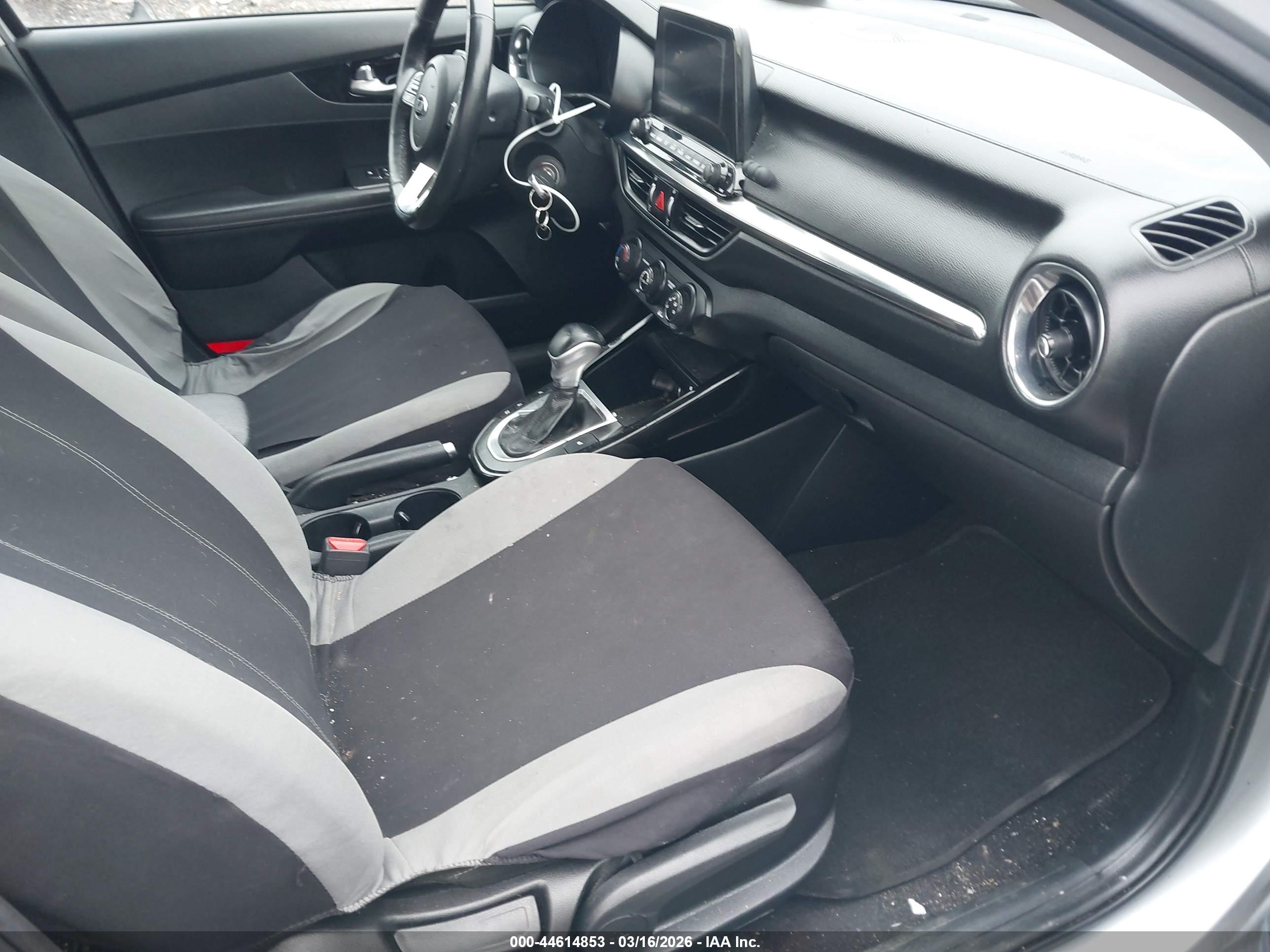 KIA FORTE image 5