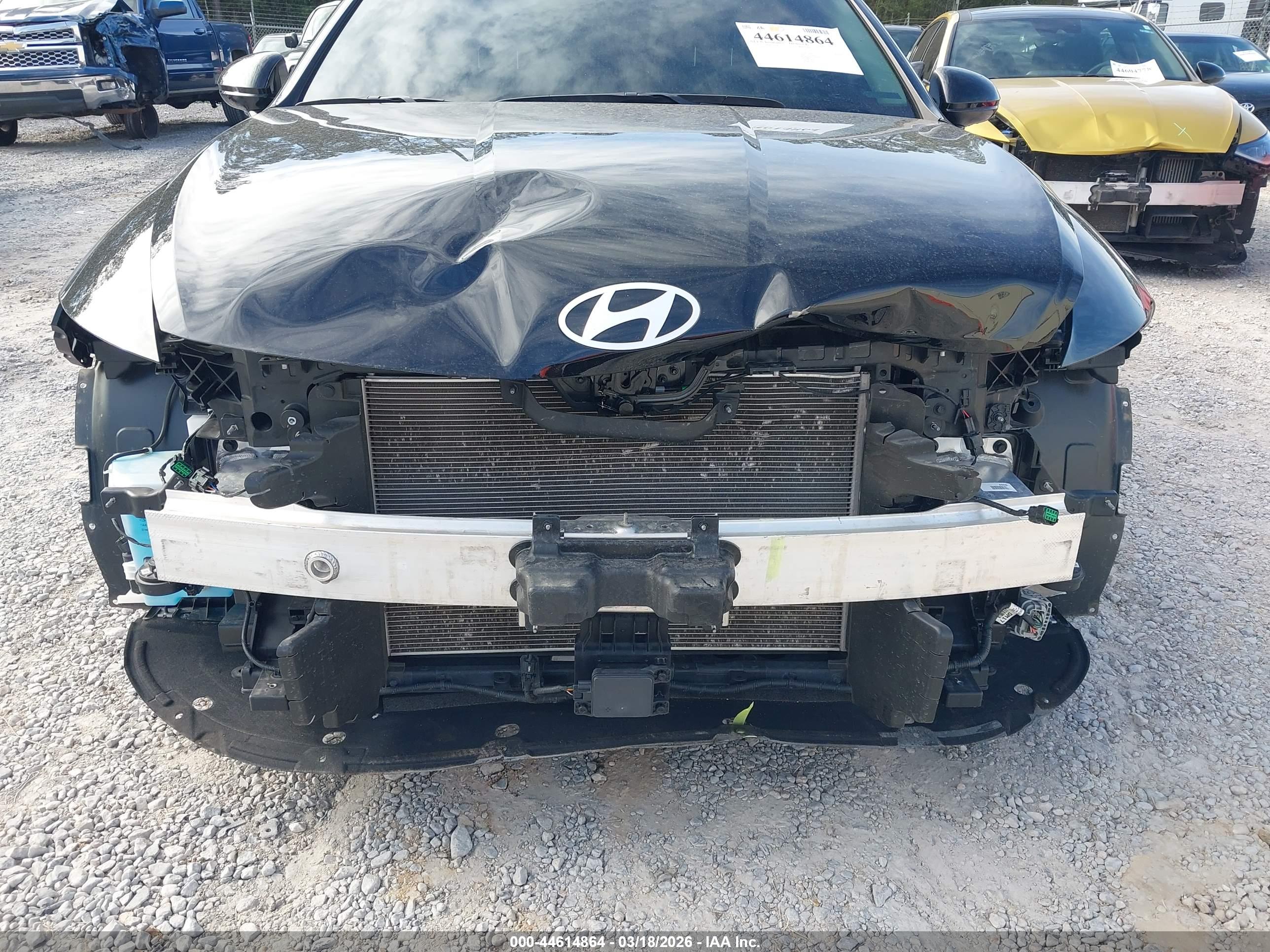 HYUNDAI SONATA image 6