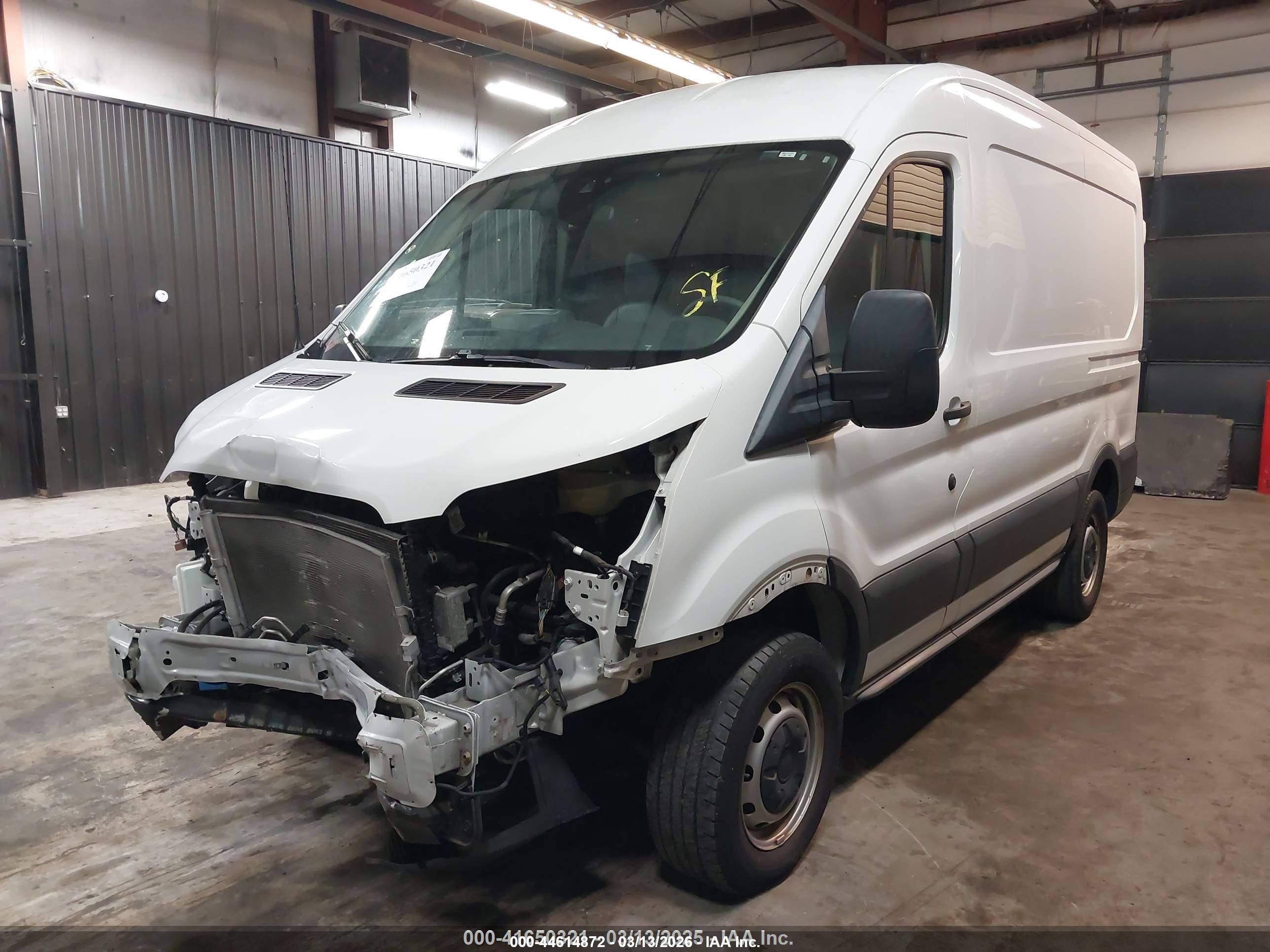 FORD TRANSIT-250 image 2