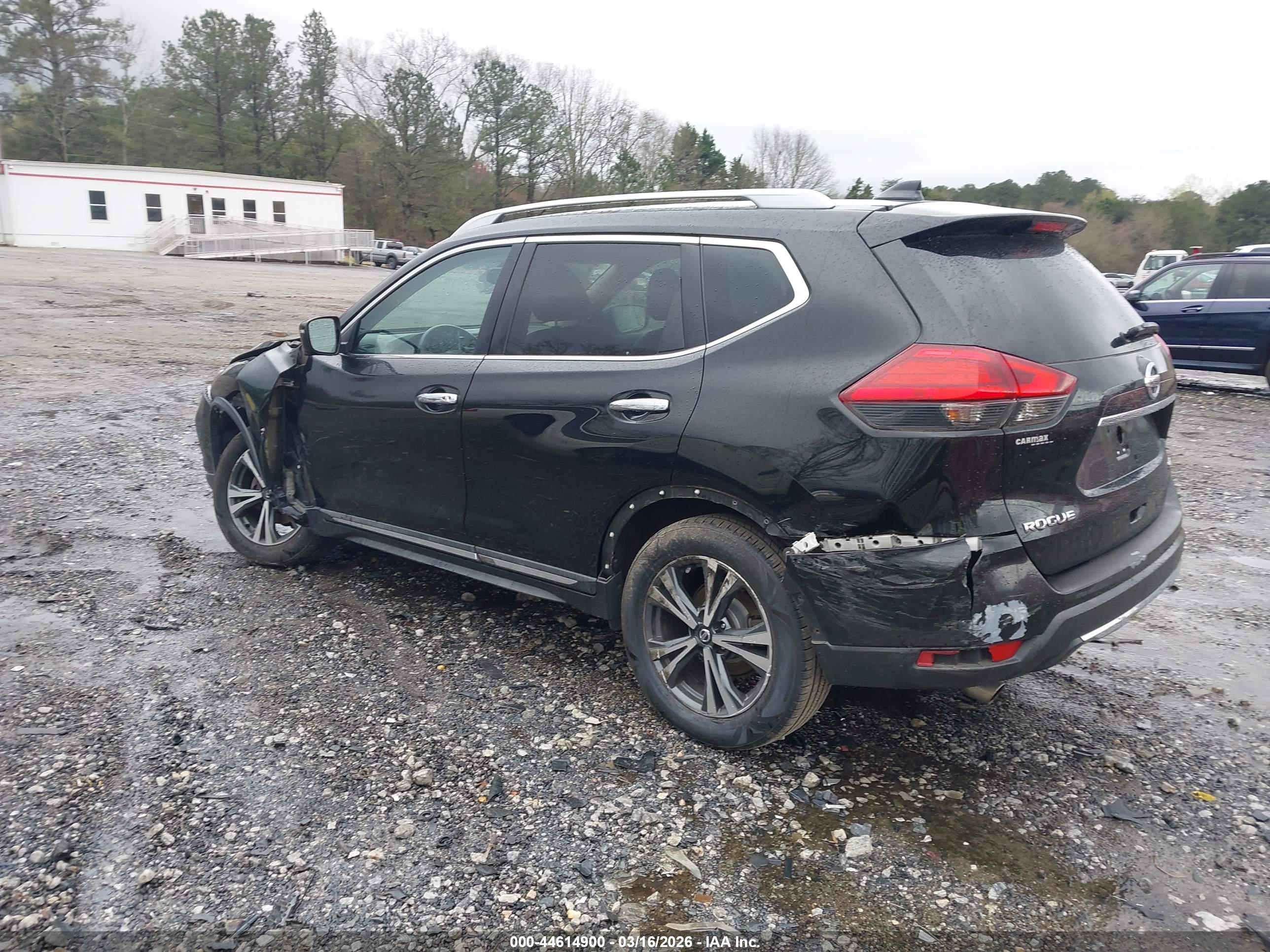 NISSAN ROGUE image 3