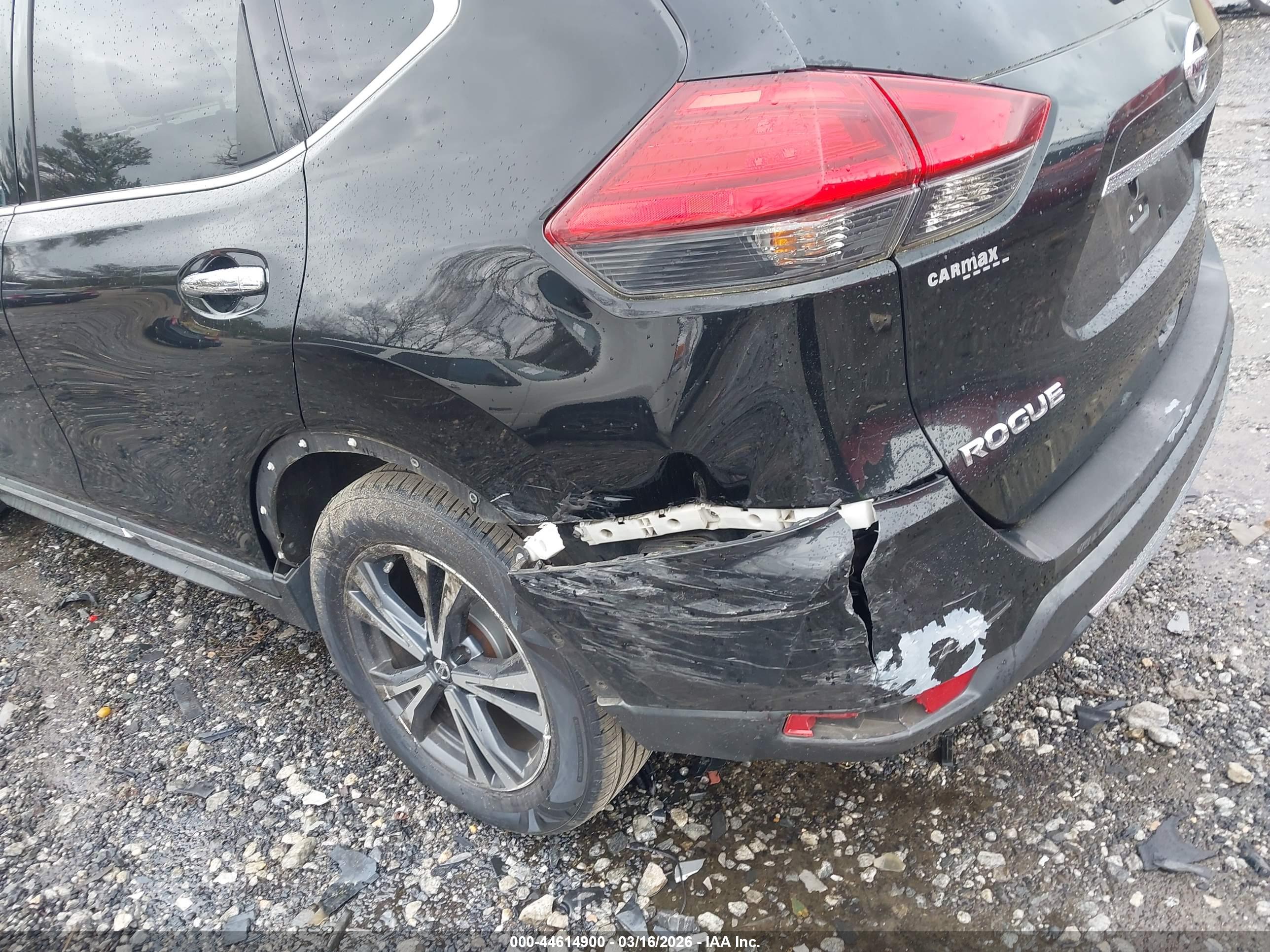 NISSAN ROGUE image 6