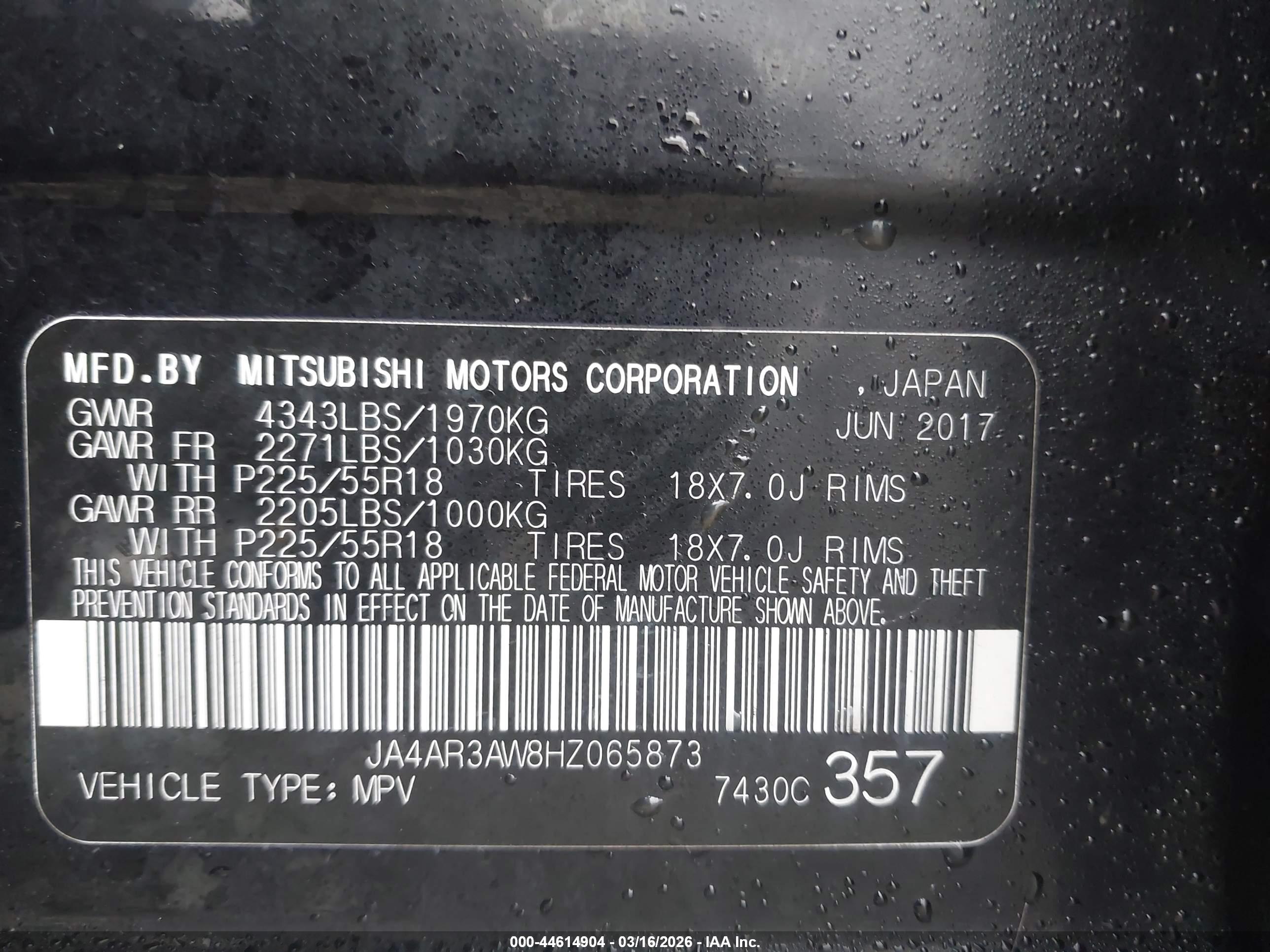 MITSUBISHI OUTLANDER image 9