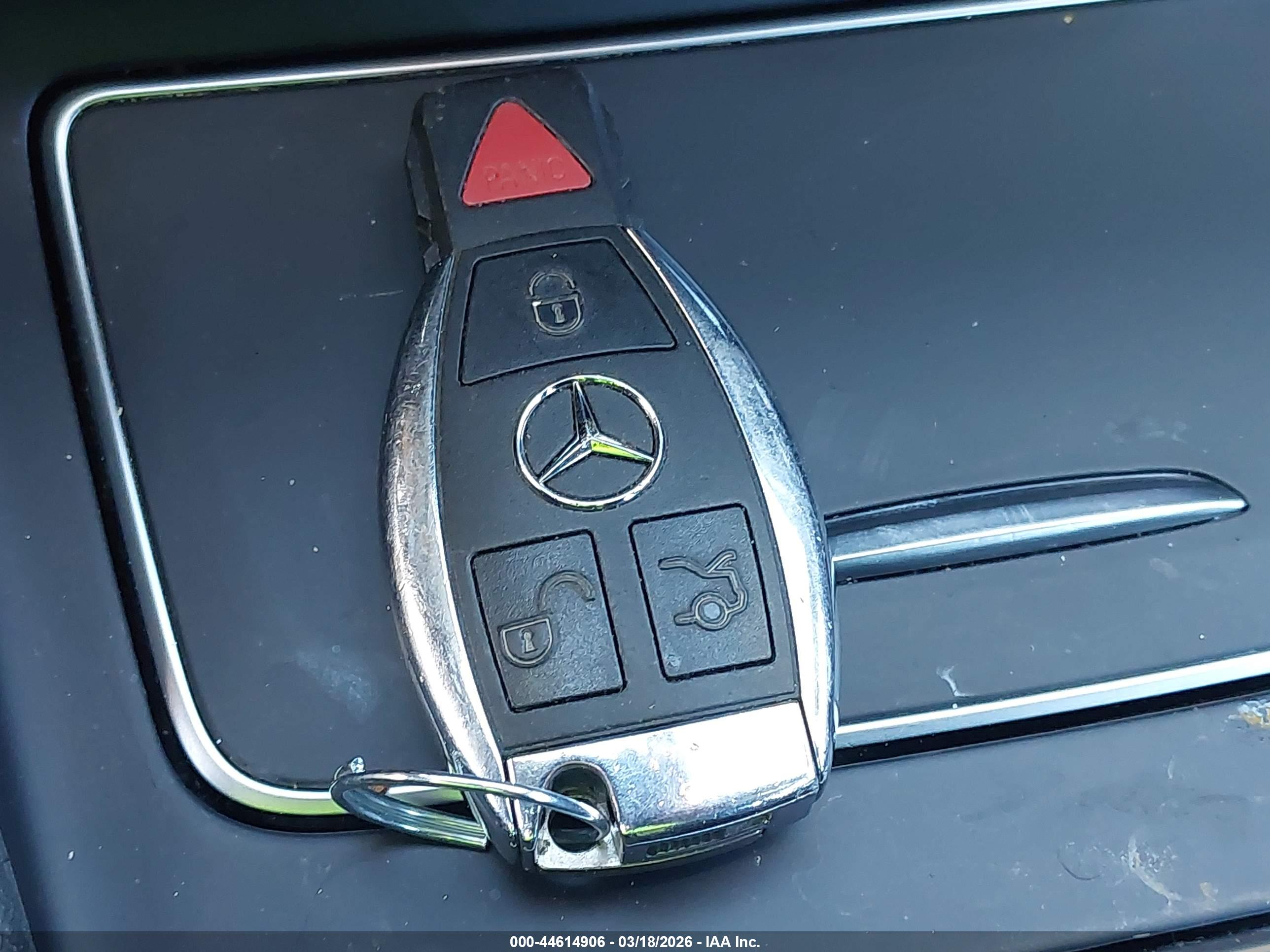 MERCEDES-BENZ CLA image 11
