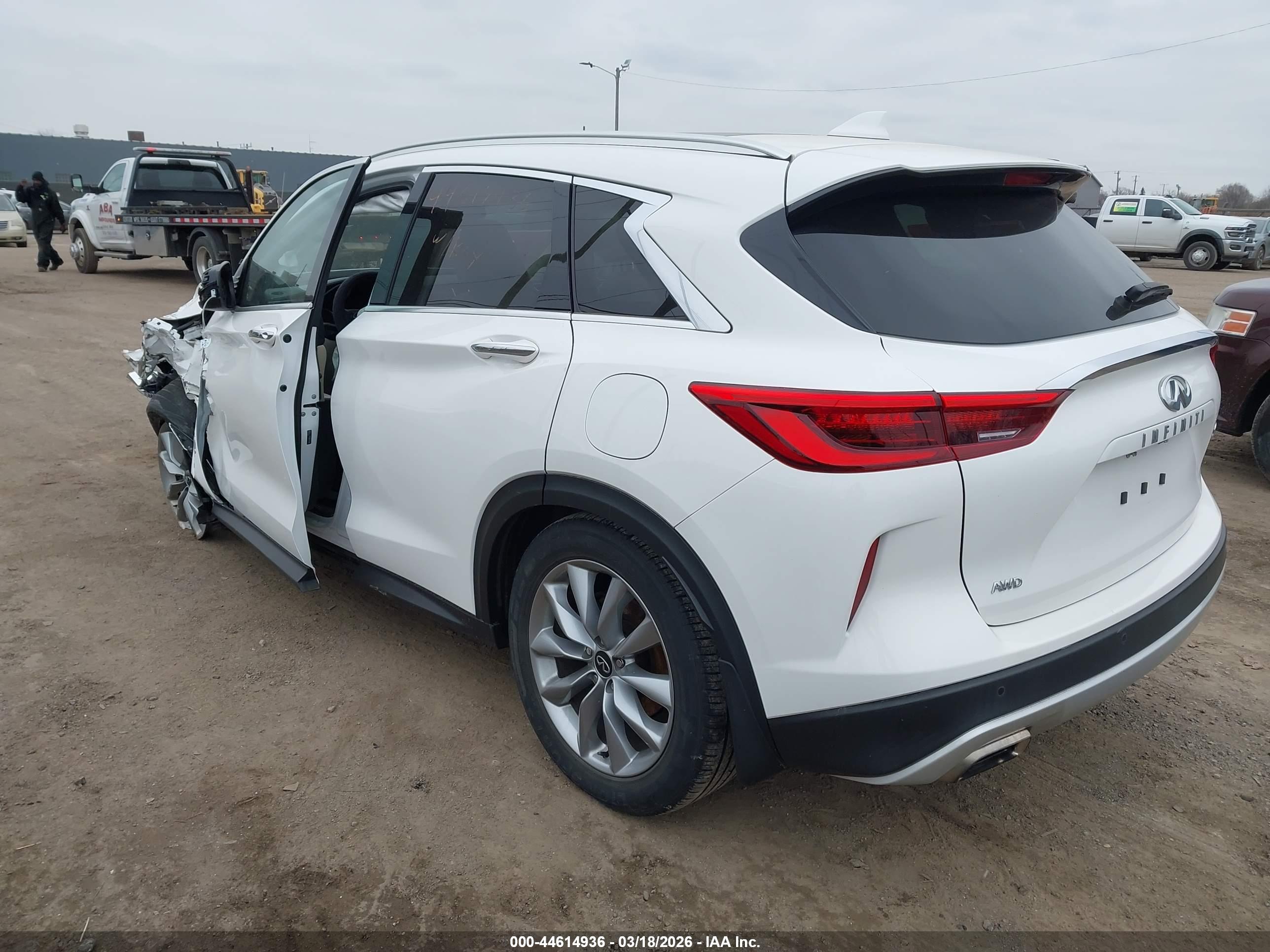 INFINITI QX50 image 3