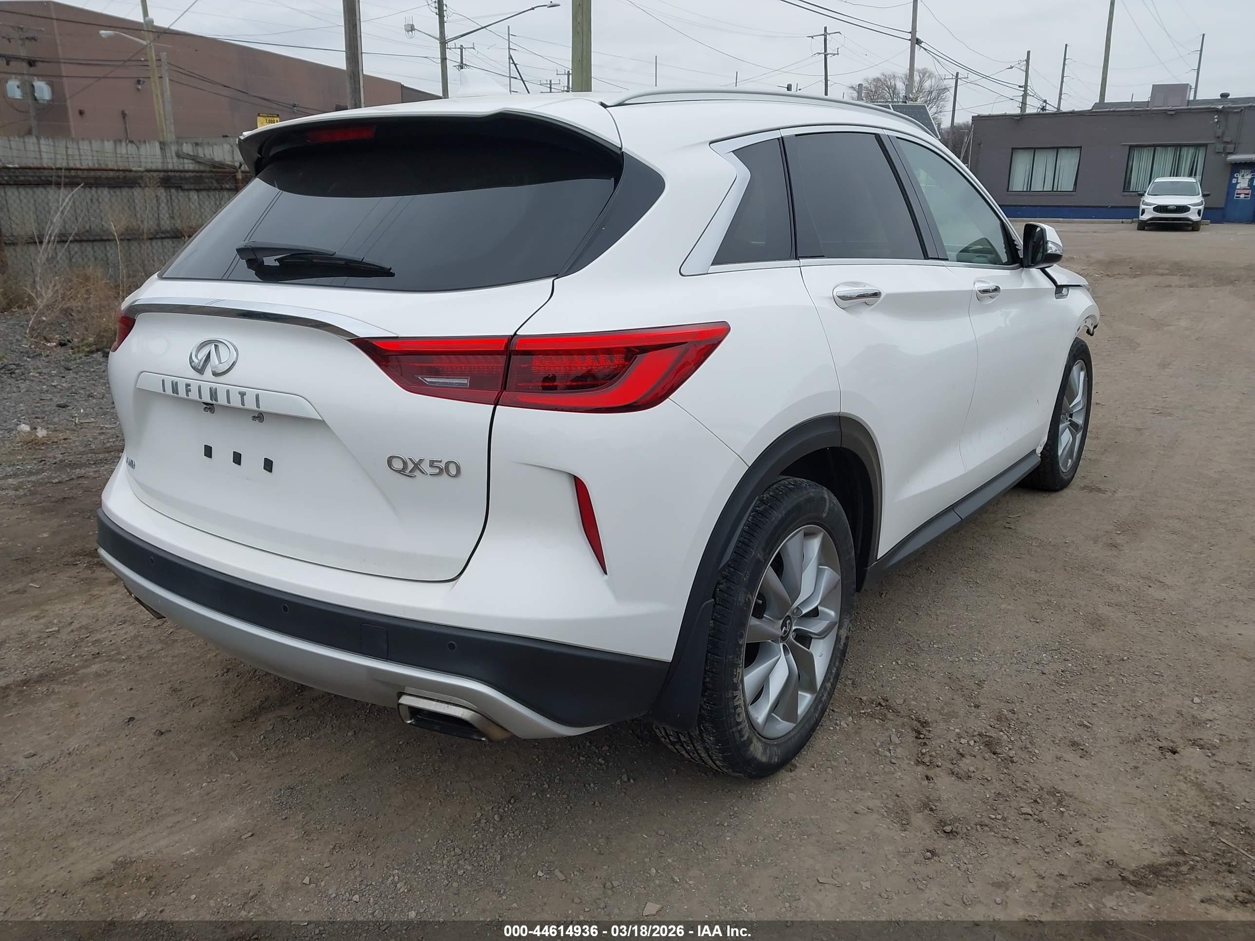 INFINITI QX50 image 4