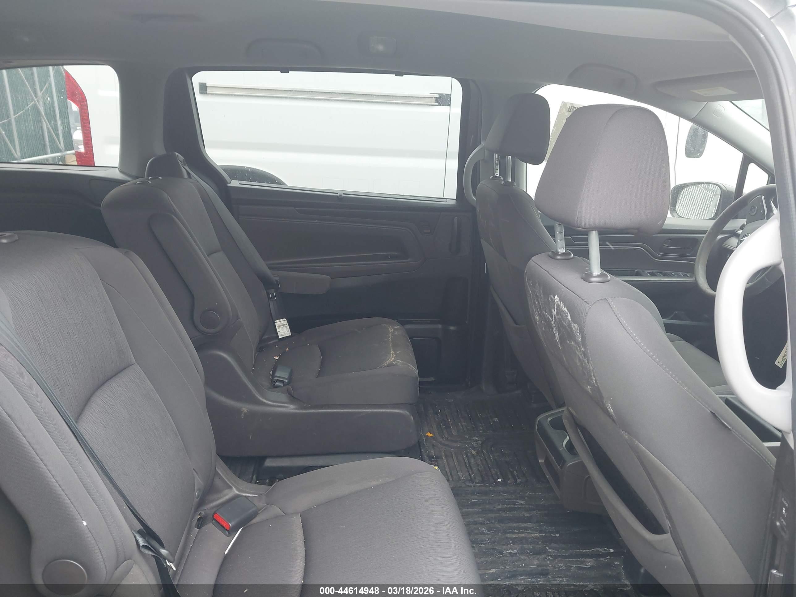 HONDA ODYSSEY image 8
