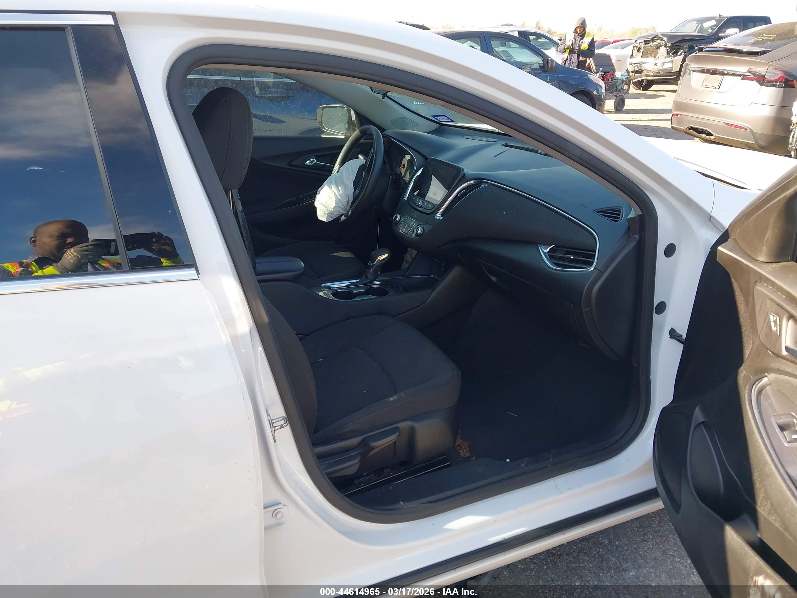 CHEVROLET MALIBU image 5