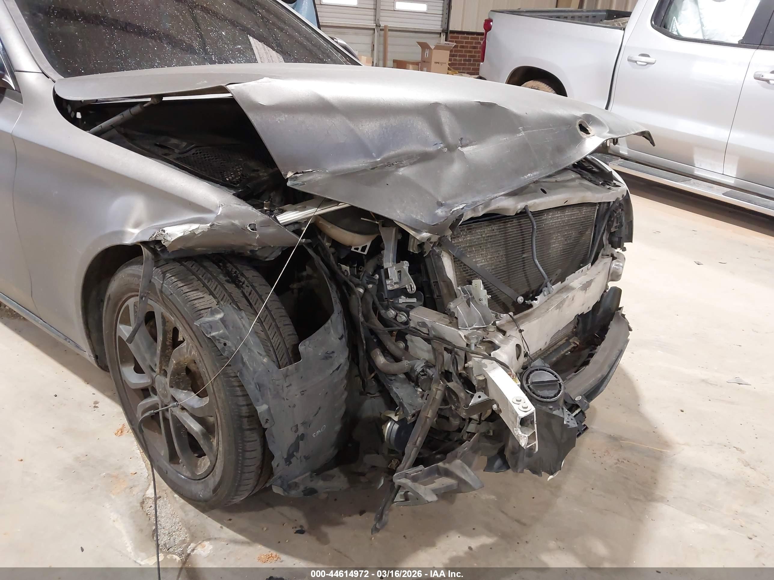 MERCEDES-BENZ C image 6