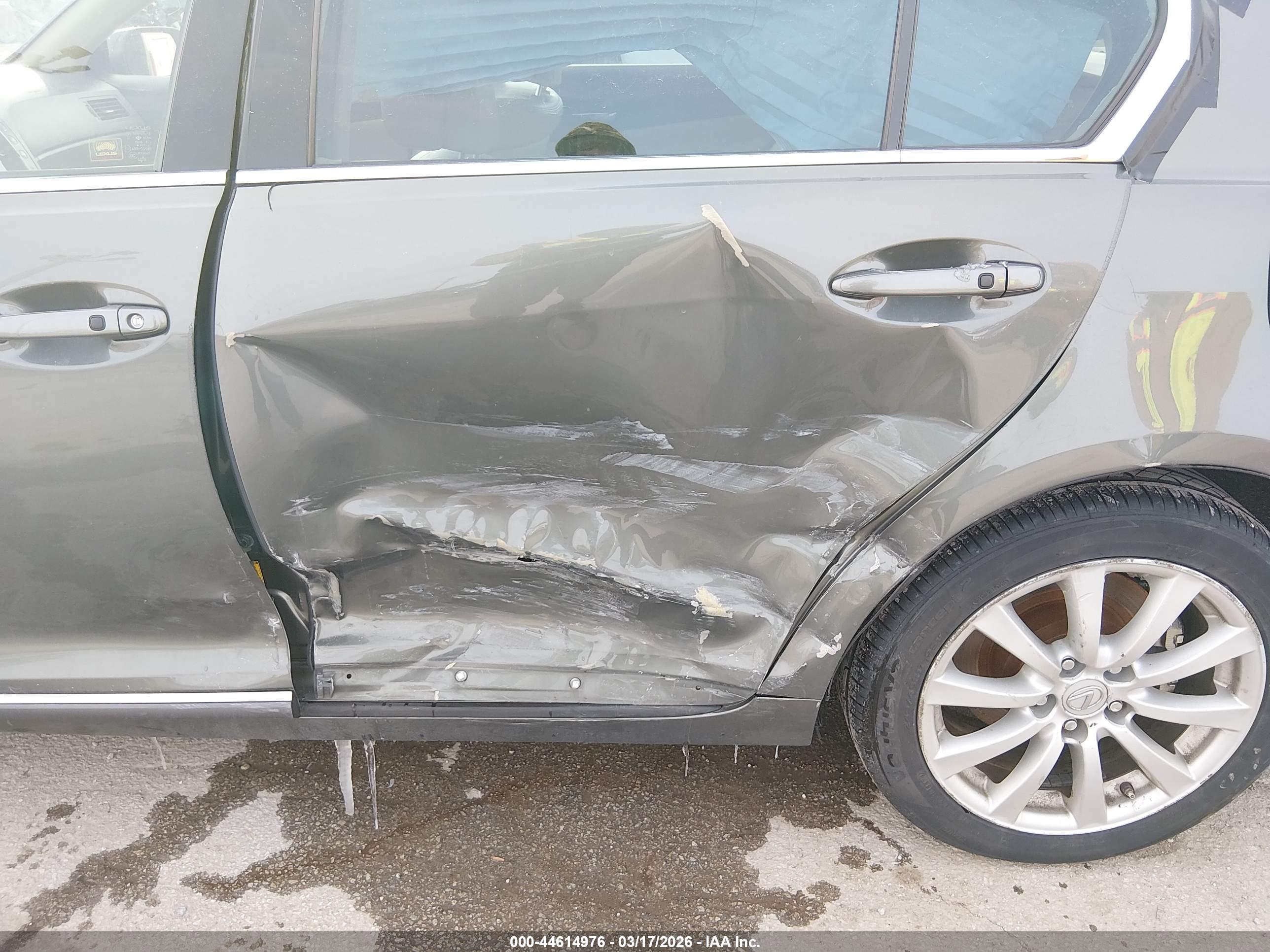 LEXUS GS image 6