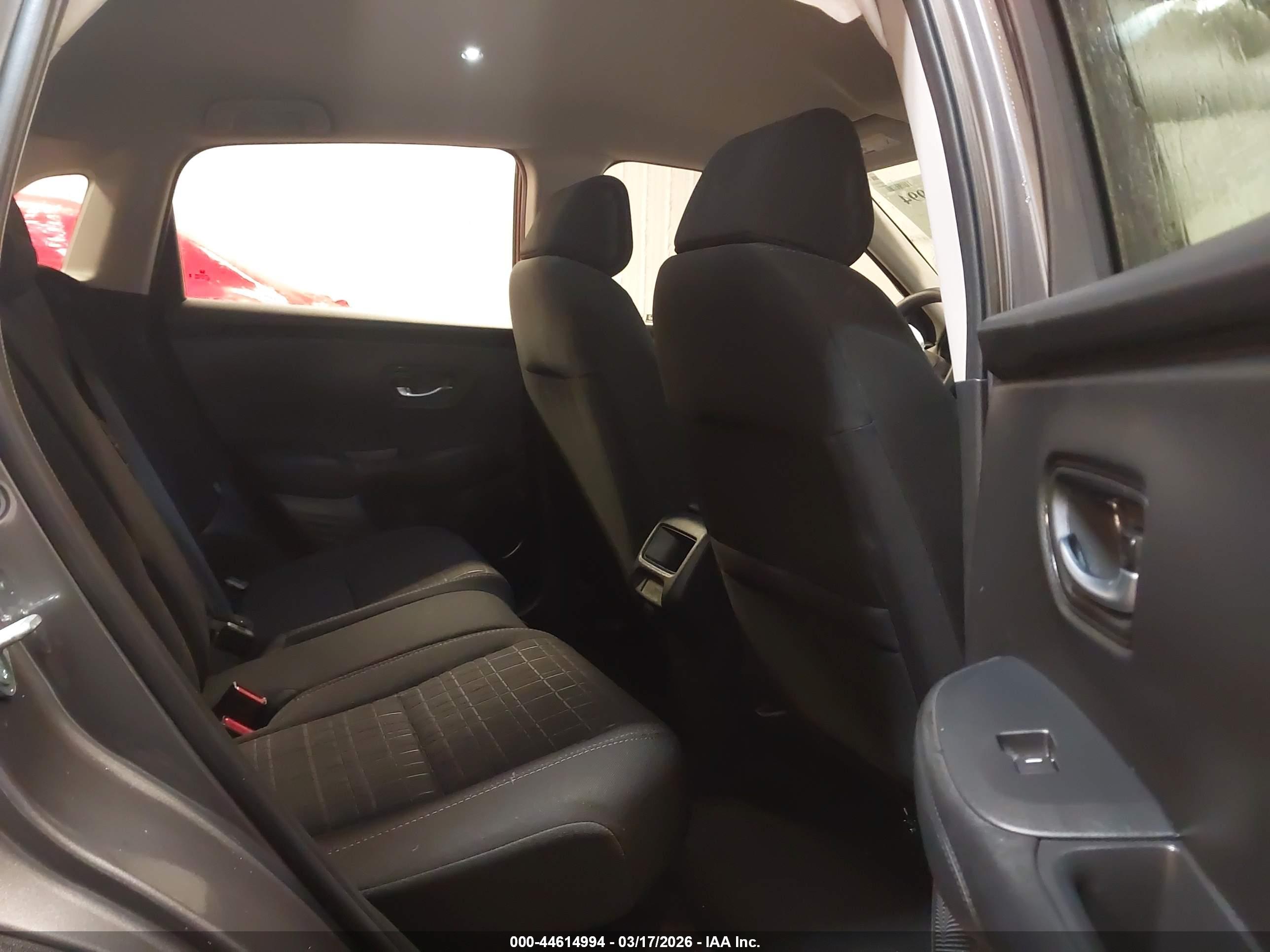 HONDA HR-V image 8