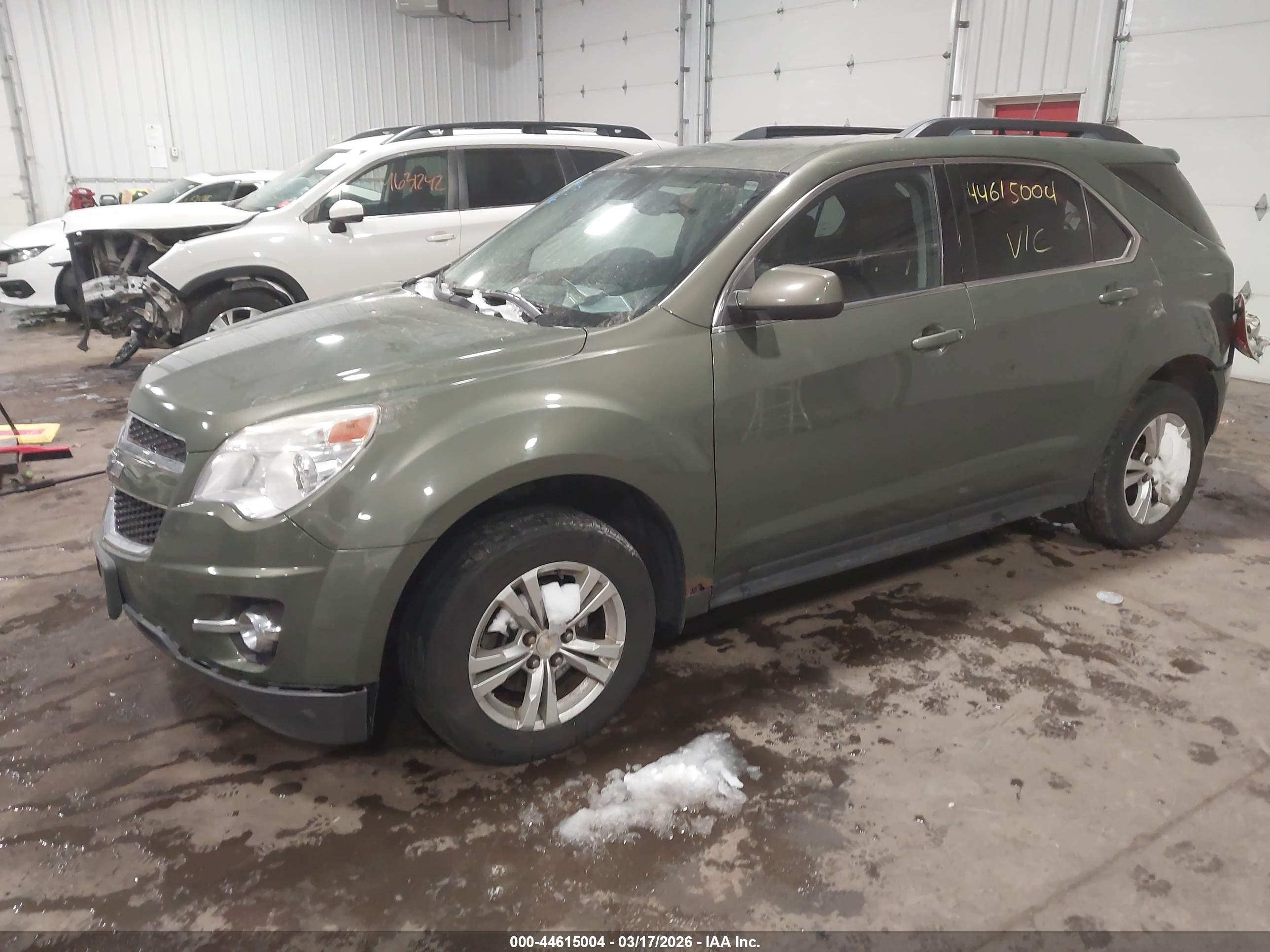 CHEVROLET EQUINOX image 2
