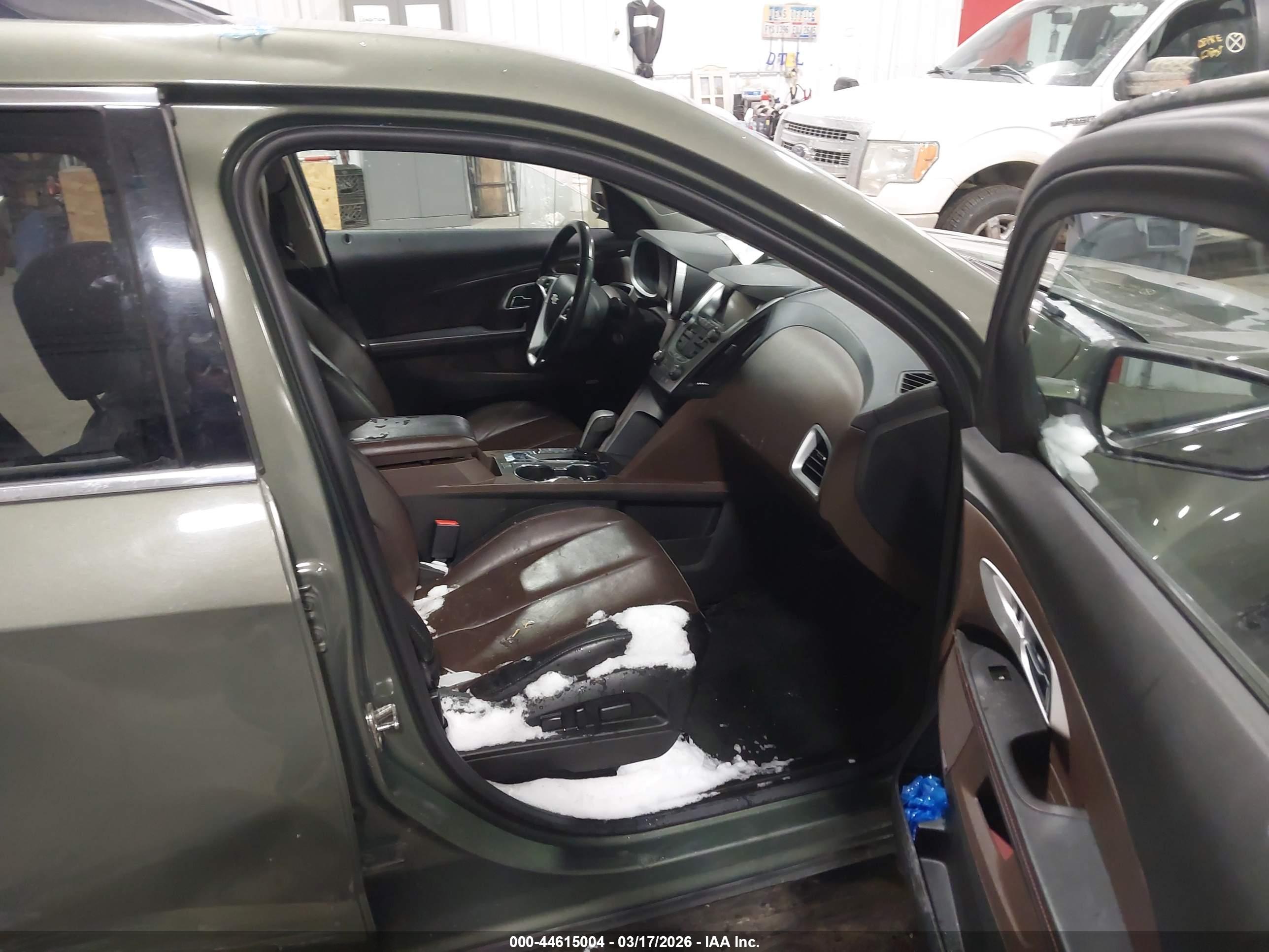 CHEVROLET EQUINOX image 5