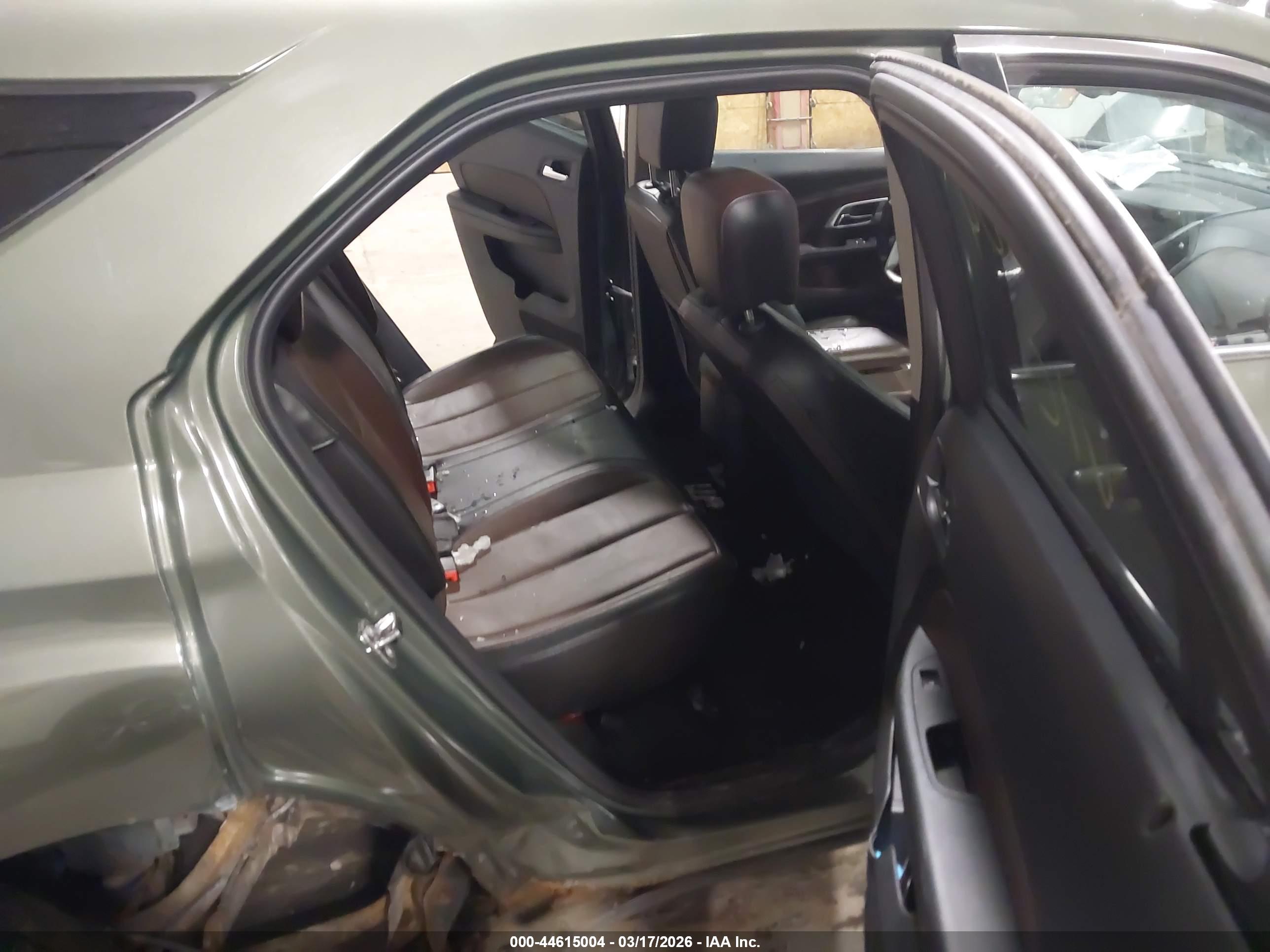CHEVROLET EQUINOX image 8