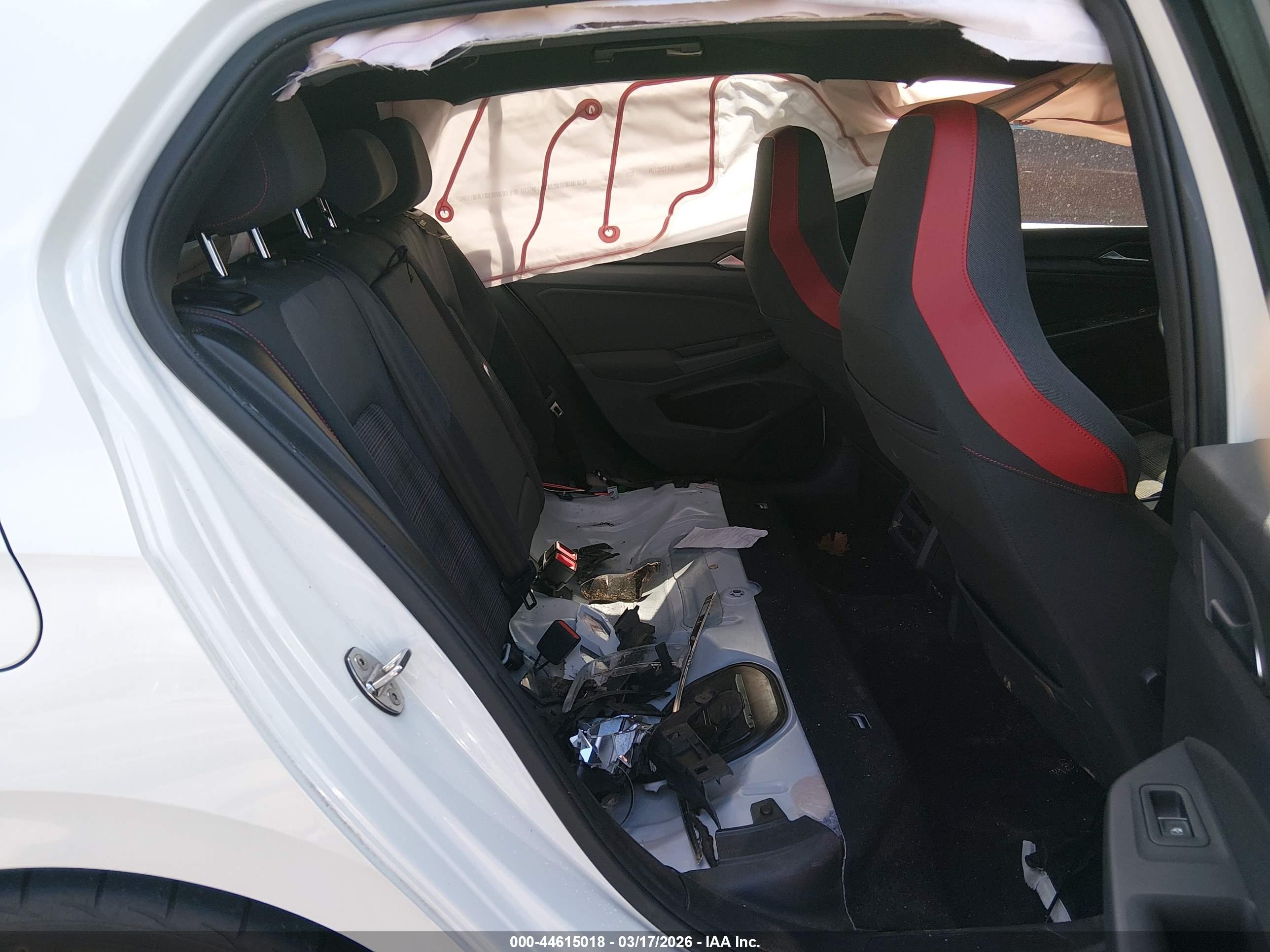VOLKSWAGEN GOLF image 8