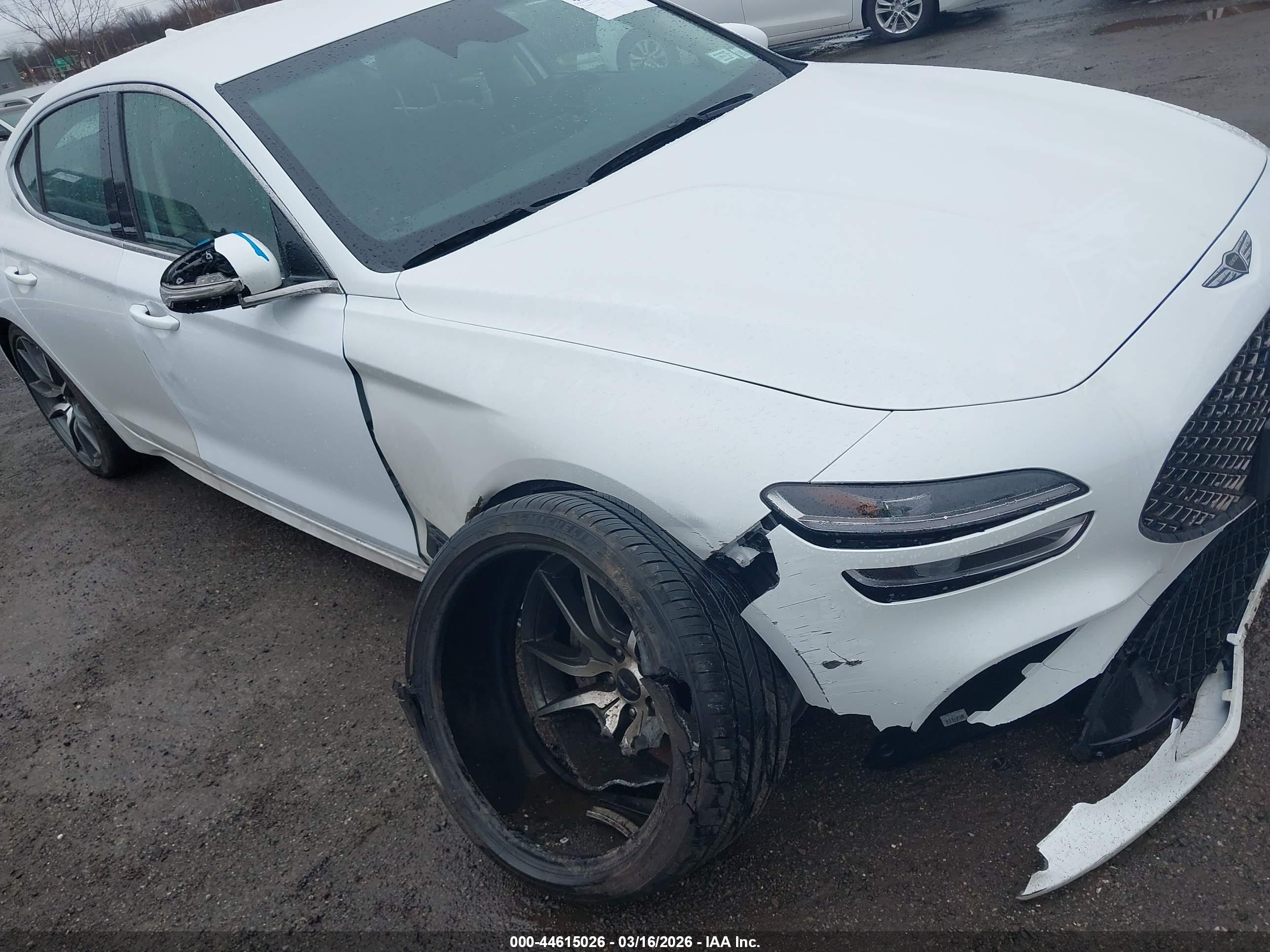 GENESIS G70 image 6