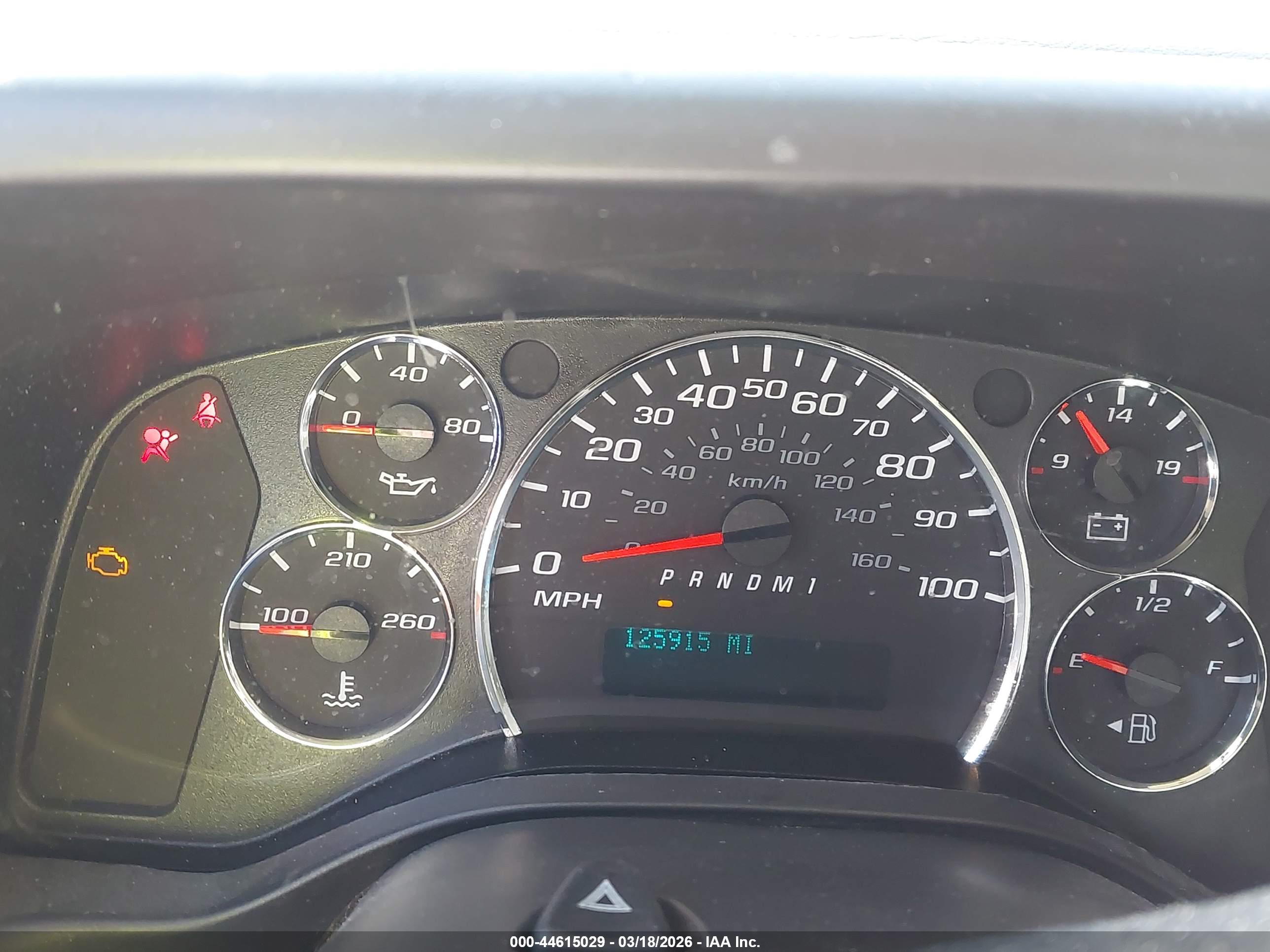 CHEVROLET EXPRESS image 7