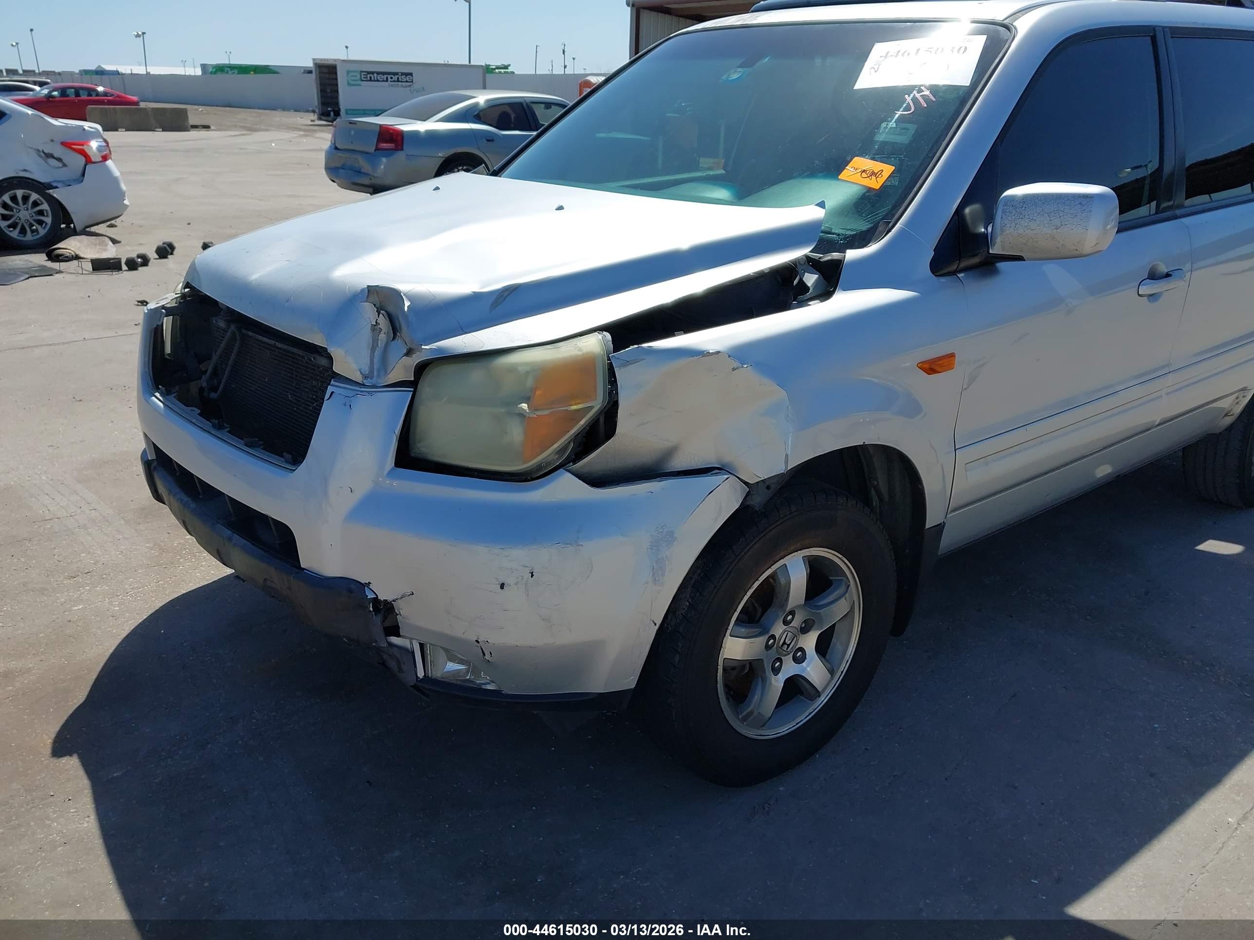HONDA PILOT image 6