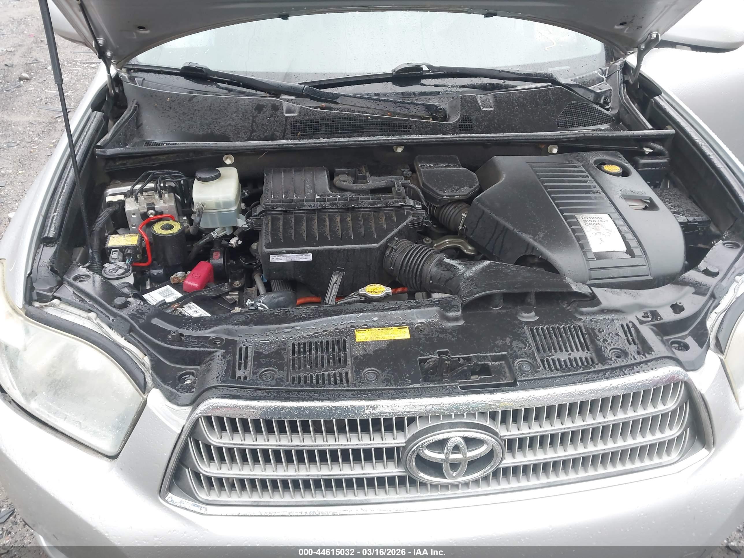 TOYOTA HIGHLANDER image 10